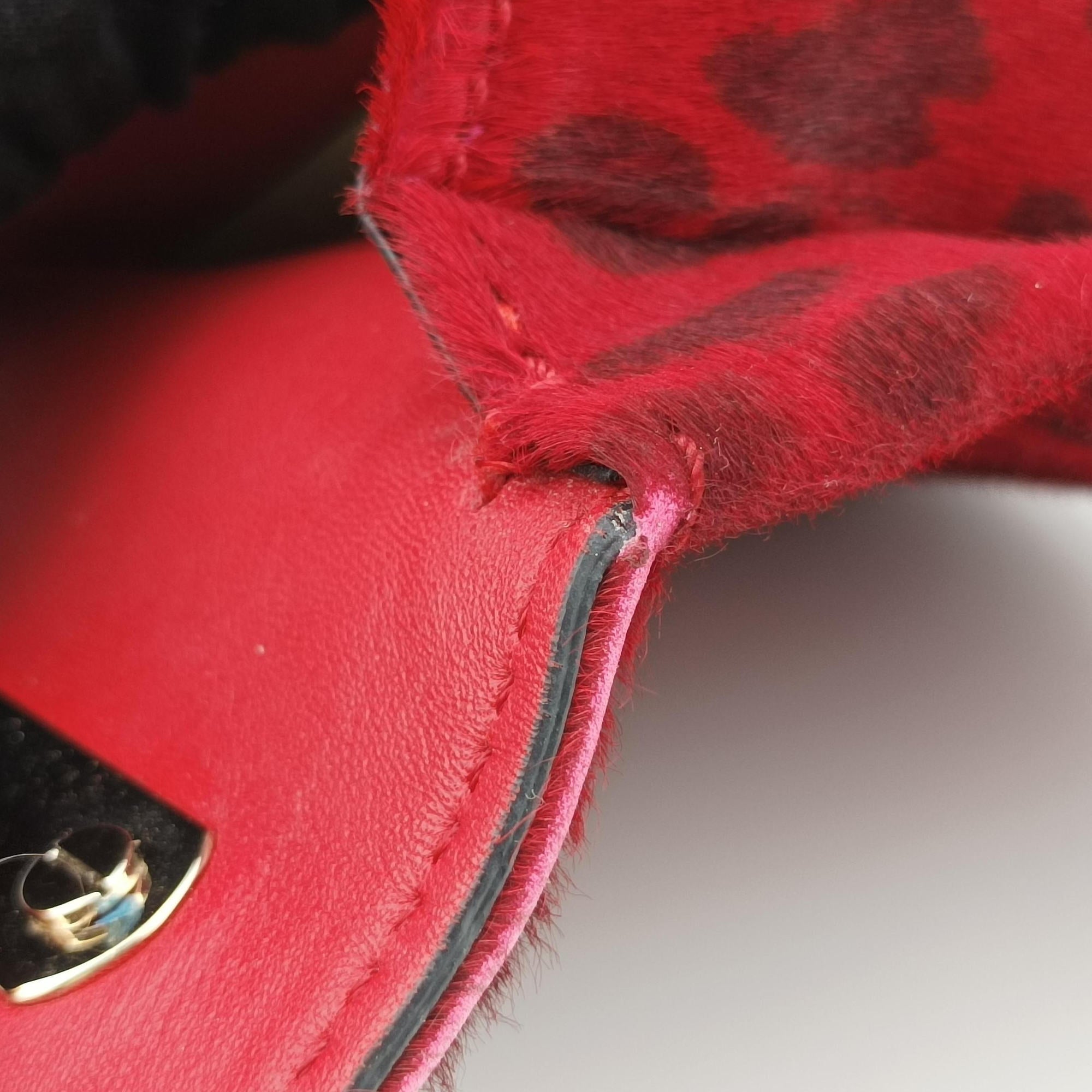Pre-owned Valentino Va Va Voom Red ponyhair  shoulderbag | stylenewstar