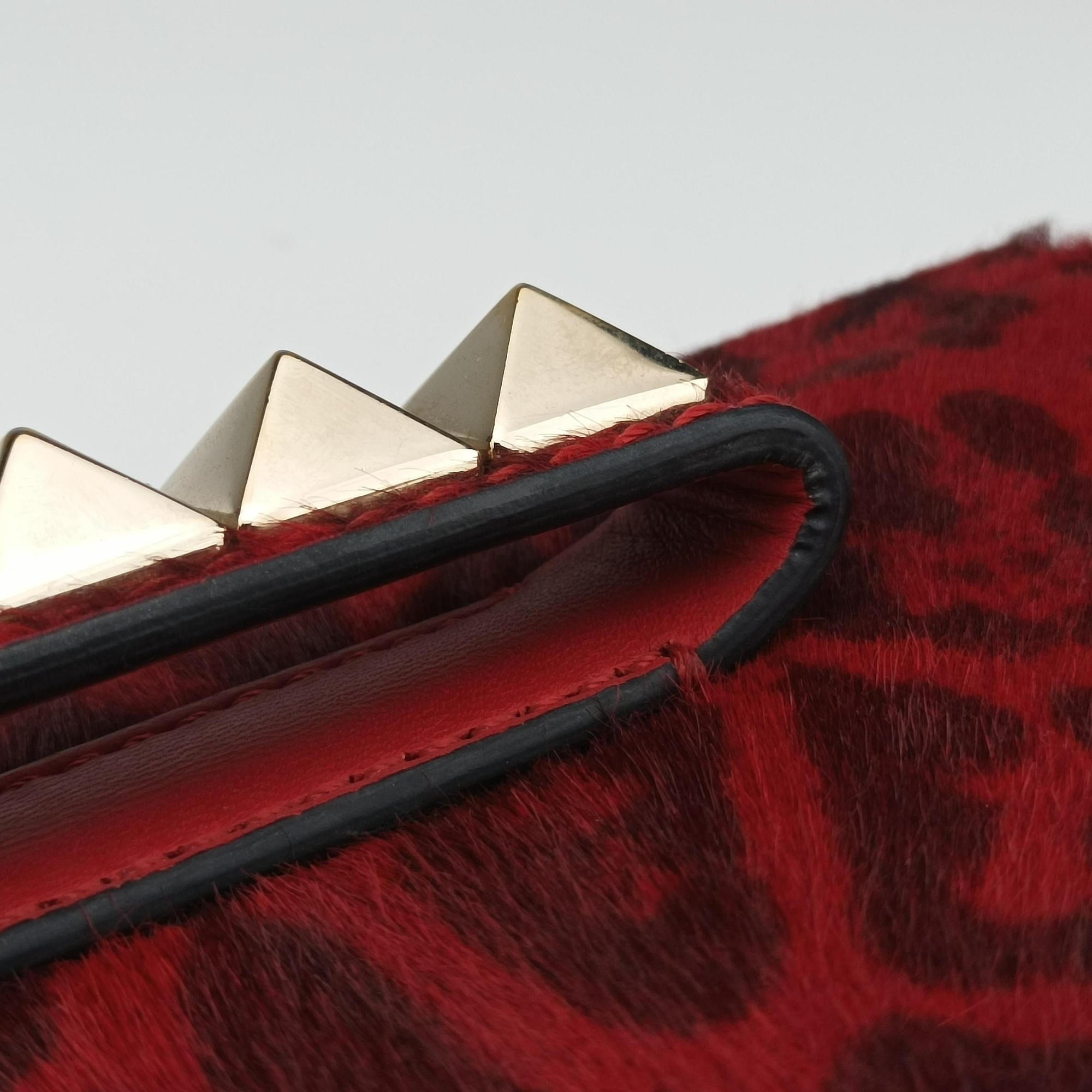 Pre-owned Valentino Va Va Voom Red ponyhair  shoulderbag | stylenewstar