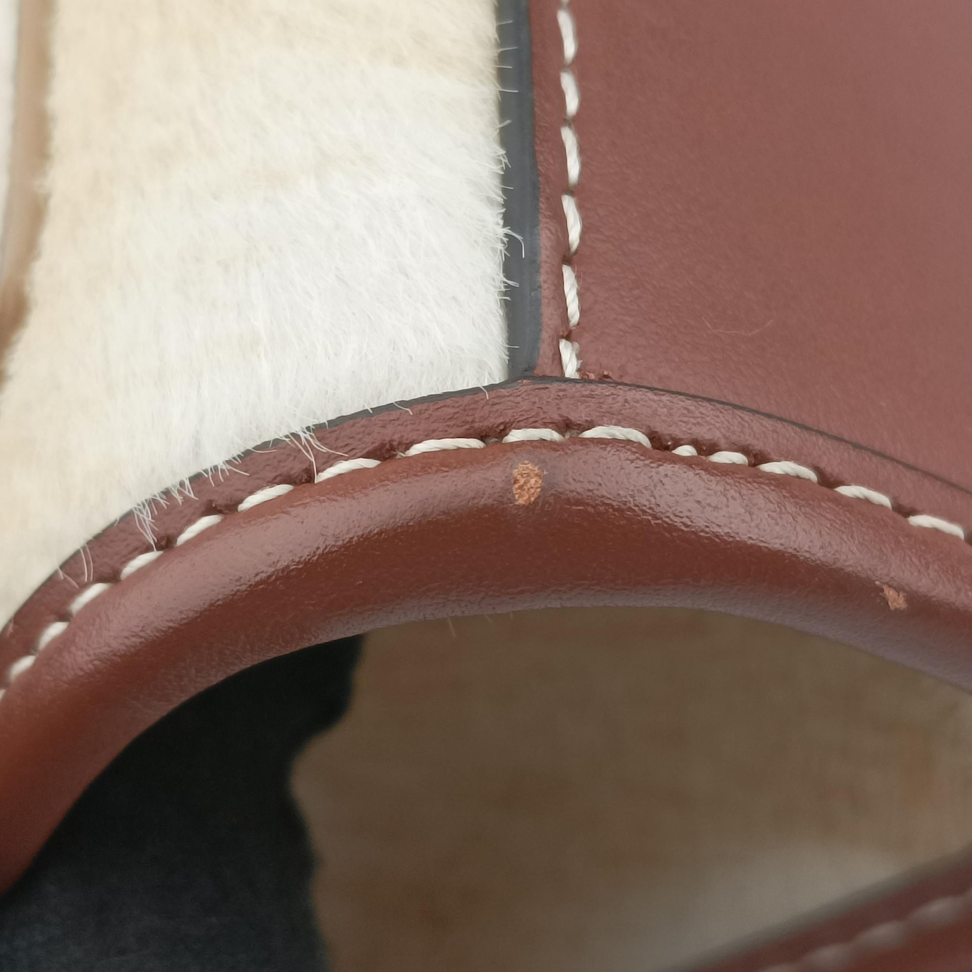 Secondhand Burberry Mini Deer Print Pocket beige×Brown leather×ponyhair  shoulderbag | stylenewstar