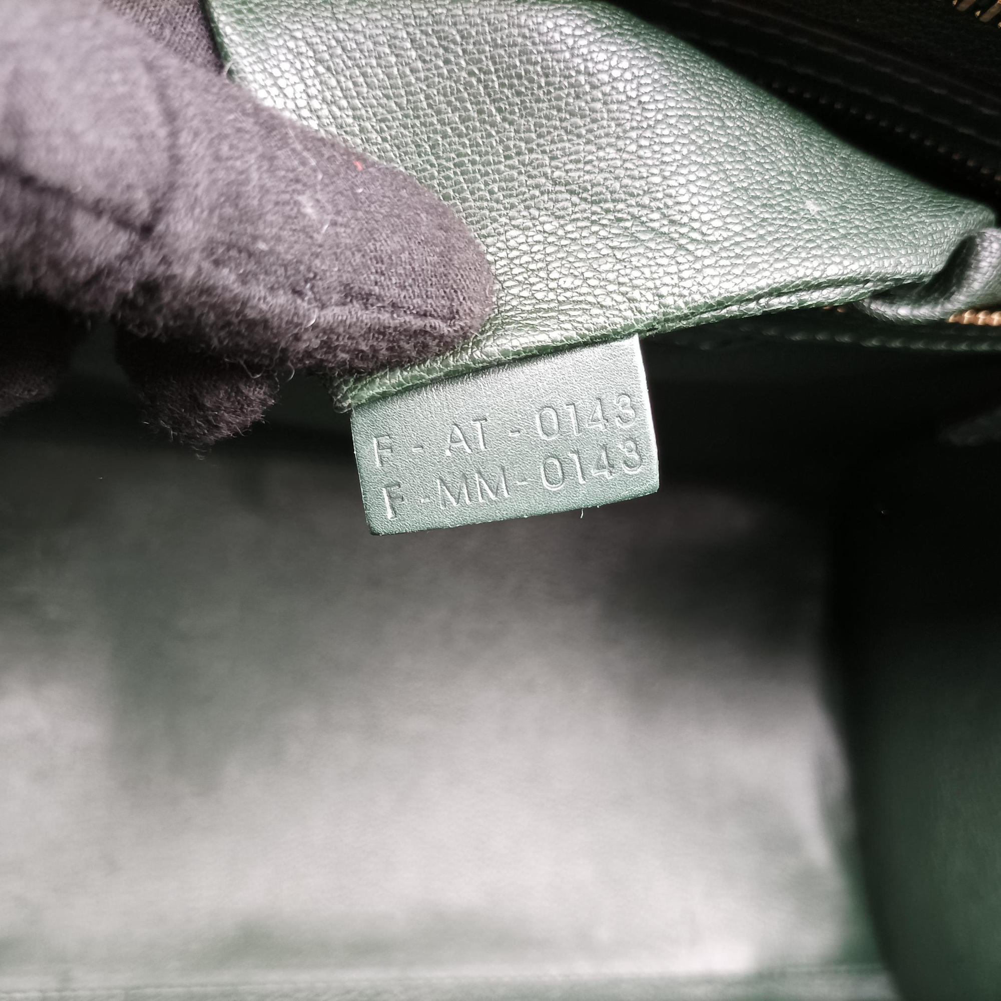 Pre-owned Celine Luggage Mini Shopper Green Leather  handbag | stylenewstar