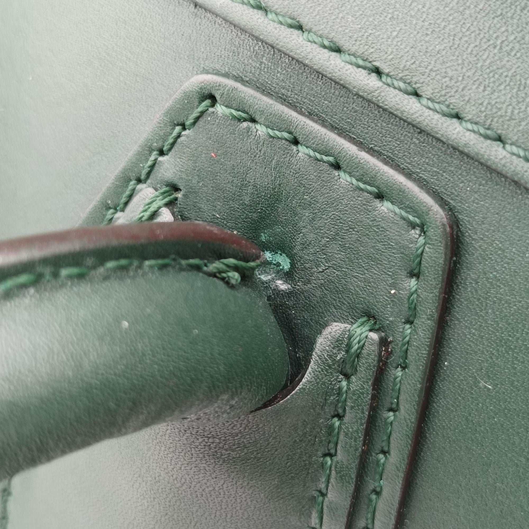 Pre-owned Celine Luggage Mini Shopper Green Leather  handbag | stylenewstar