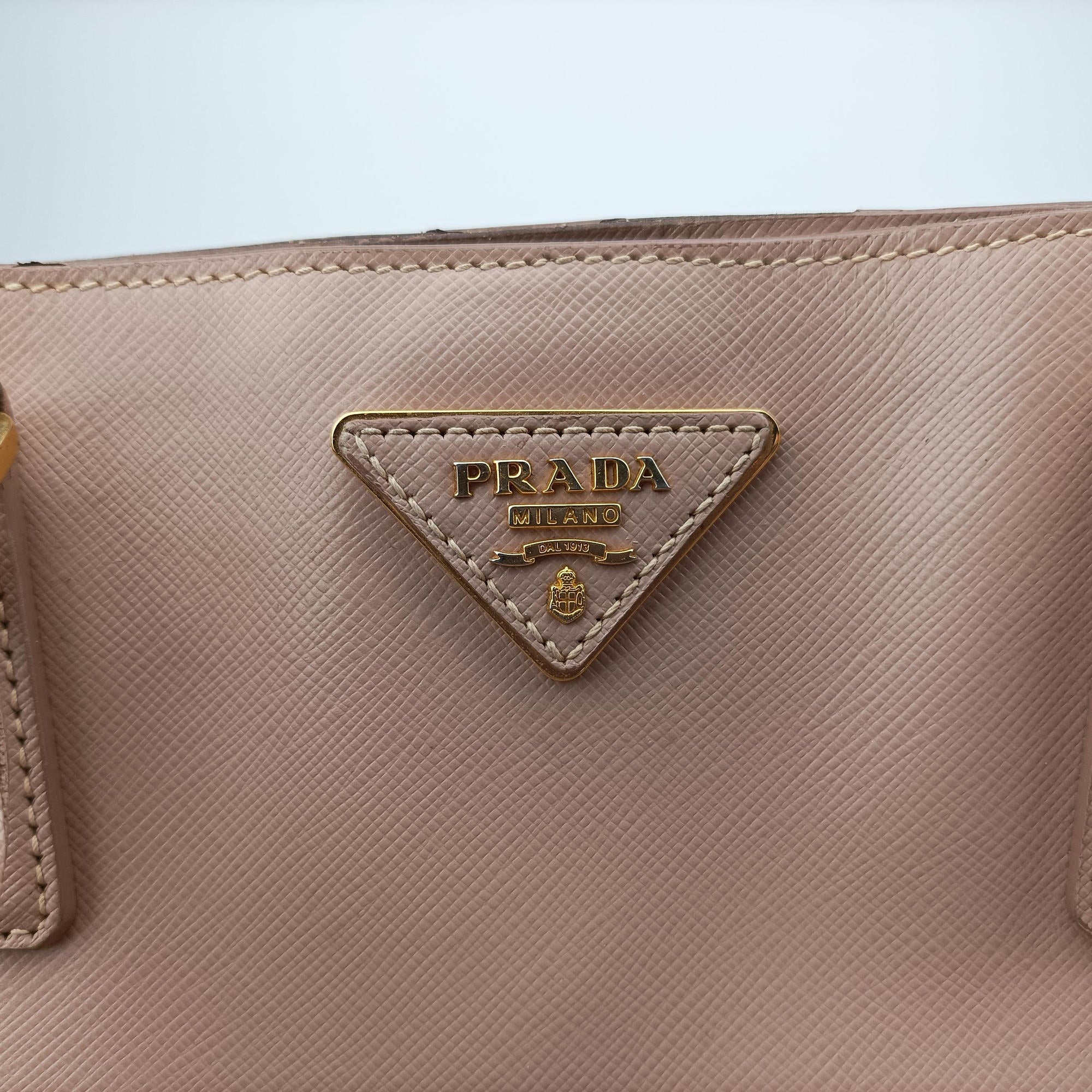 Pre-owned Prada Galleria Pink SAFFIANO Leather BN2274 handbag | stylenewstar