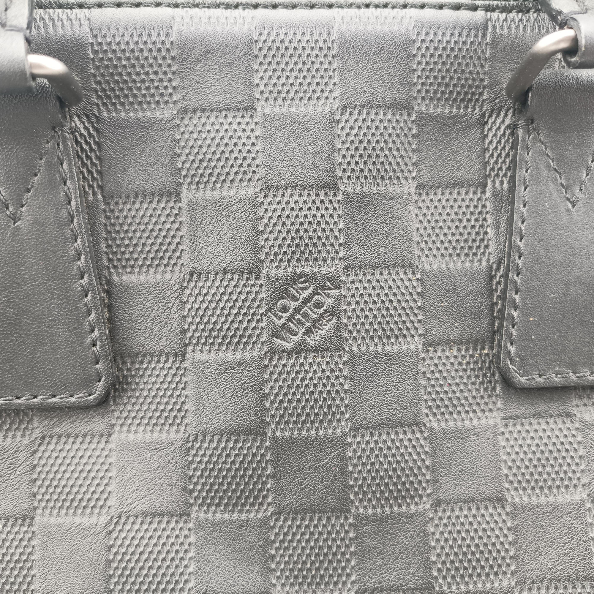 Vintage Louis Vuitton Porte Document Jour Noir Damier Infini N41248 handbag | stylenewstar