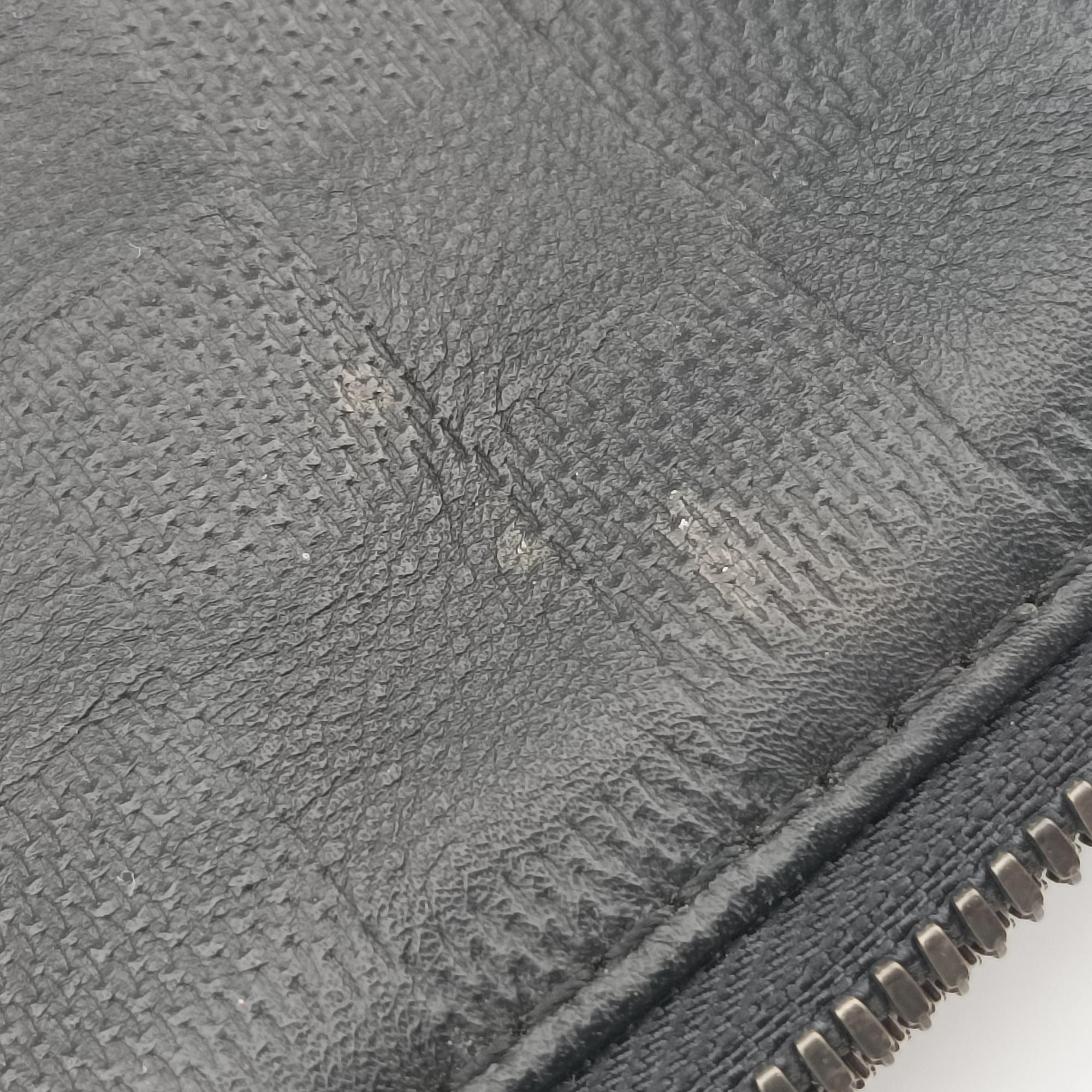 Vintage Louis Vuitton Porte Document Jour Noir Damier Infini N41248 handbag | stylenewstar