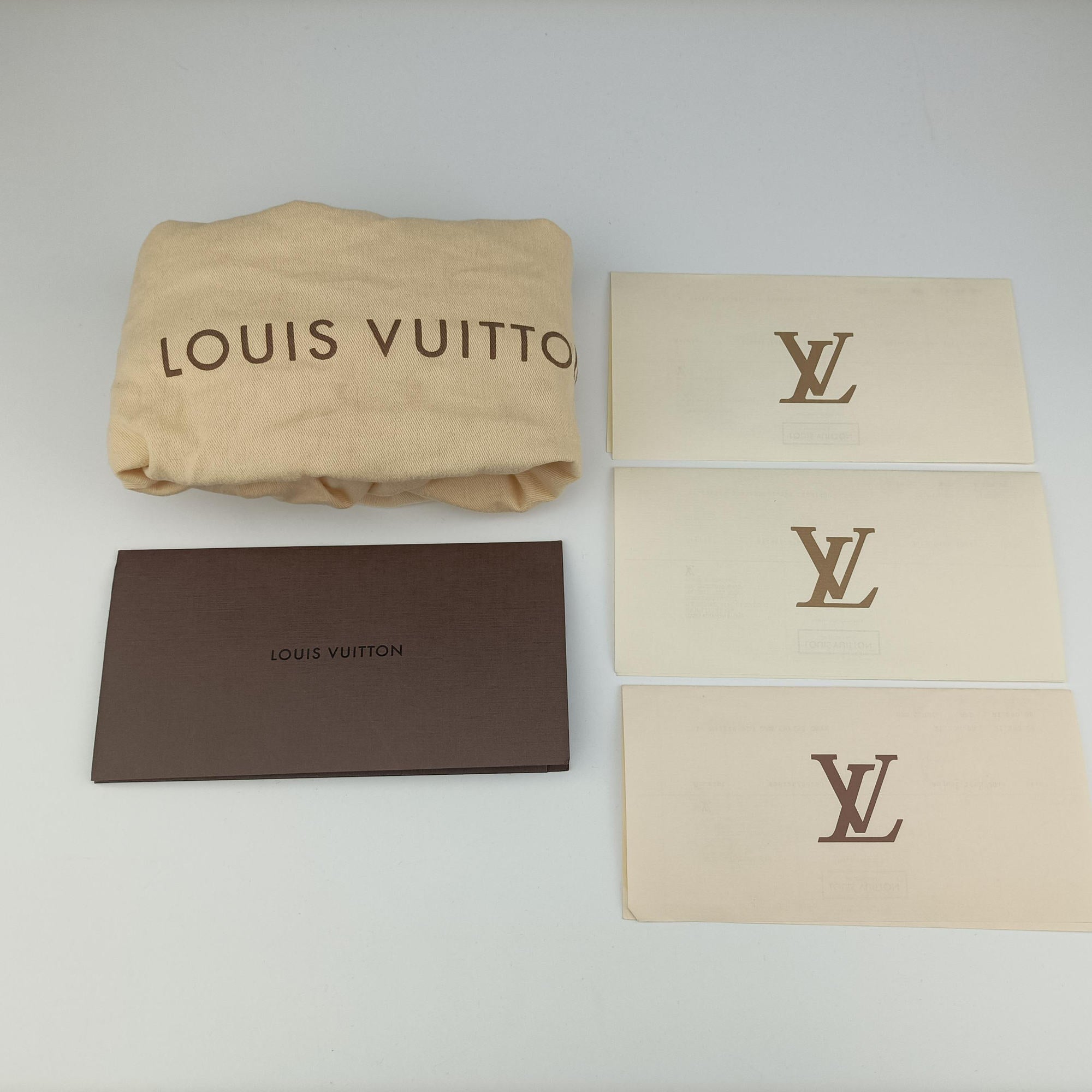 Vintage Louis Vuitton Porte Document Jour Noir Damier Infini N41248 handbag | stylenewstar