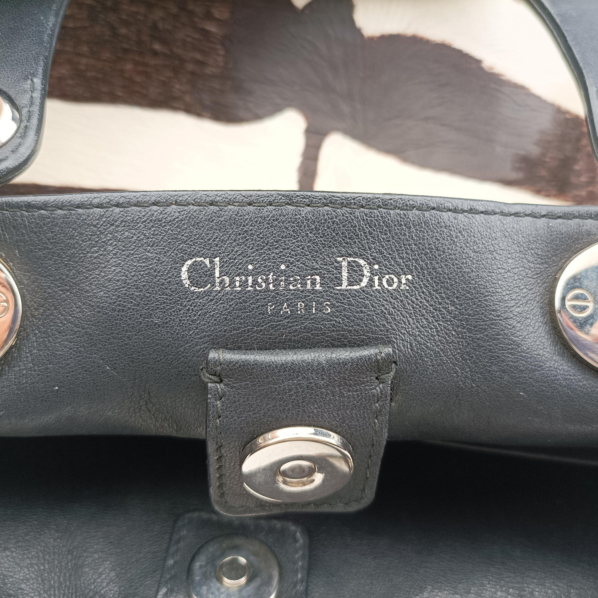 Secondhand Christian Dior Diorissimo Black × White ponyhair  shoulderbag | stylenewstar