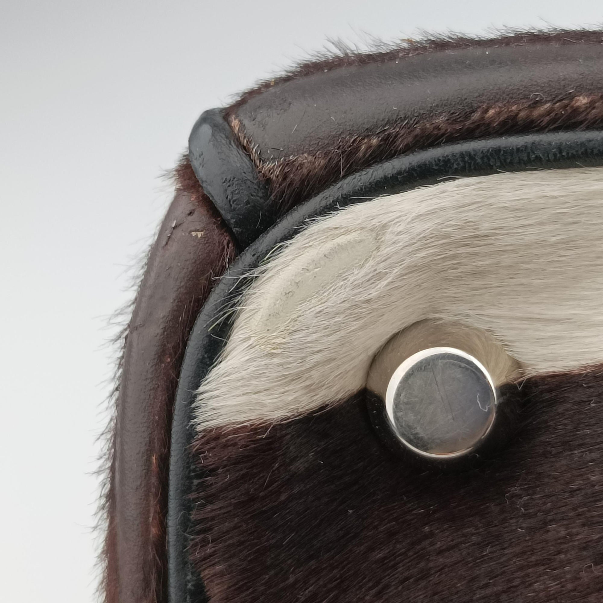 Secondhand Christian Dior Diorissimo Black × White ponyhair  shoulderbag | stylenewstar