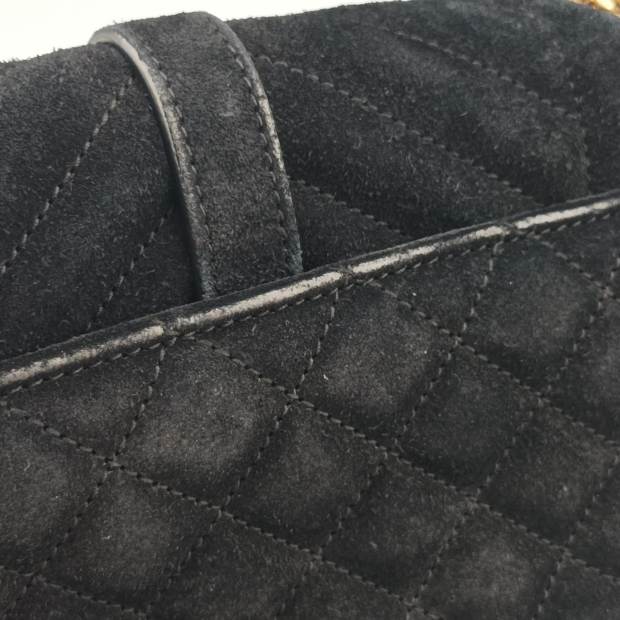 Pre-owned Yves Saint Laurent ENVELOPE Black Suede 428125 shoulderbag | stylenewstar