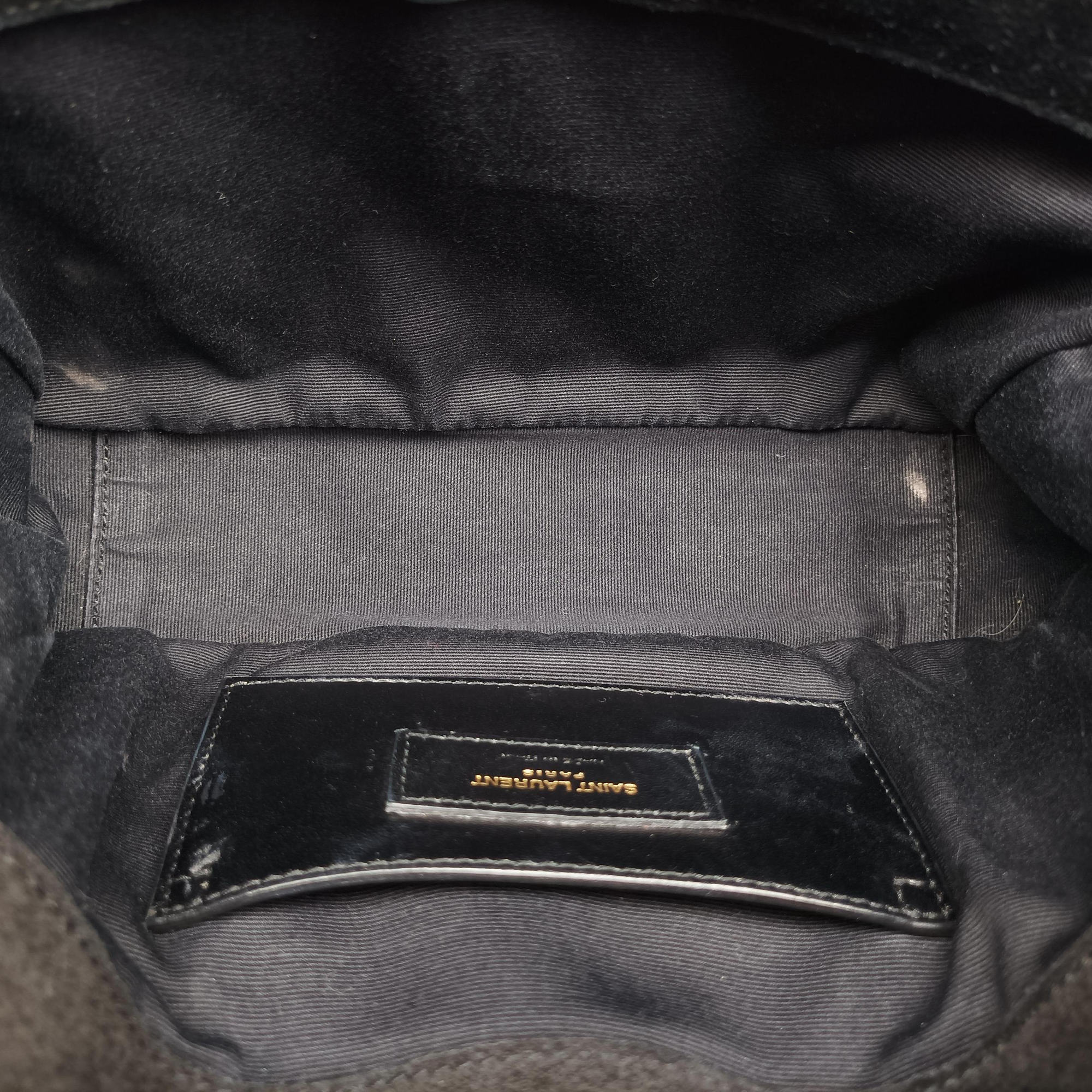 Pre-owned Yves Saint Laurent ENVELOPE Black Suede 428125 shoulderbag | stylenewstar