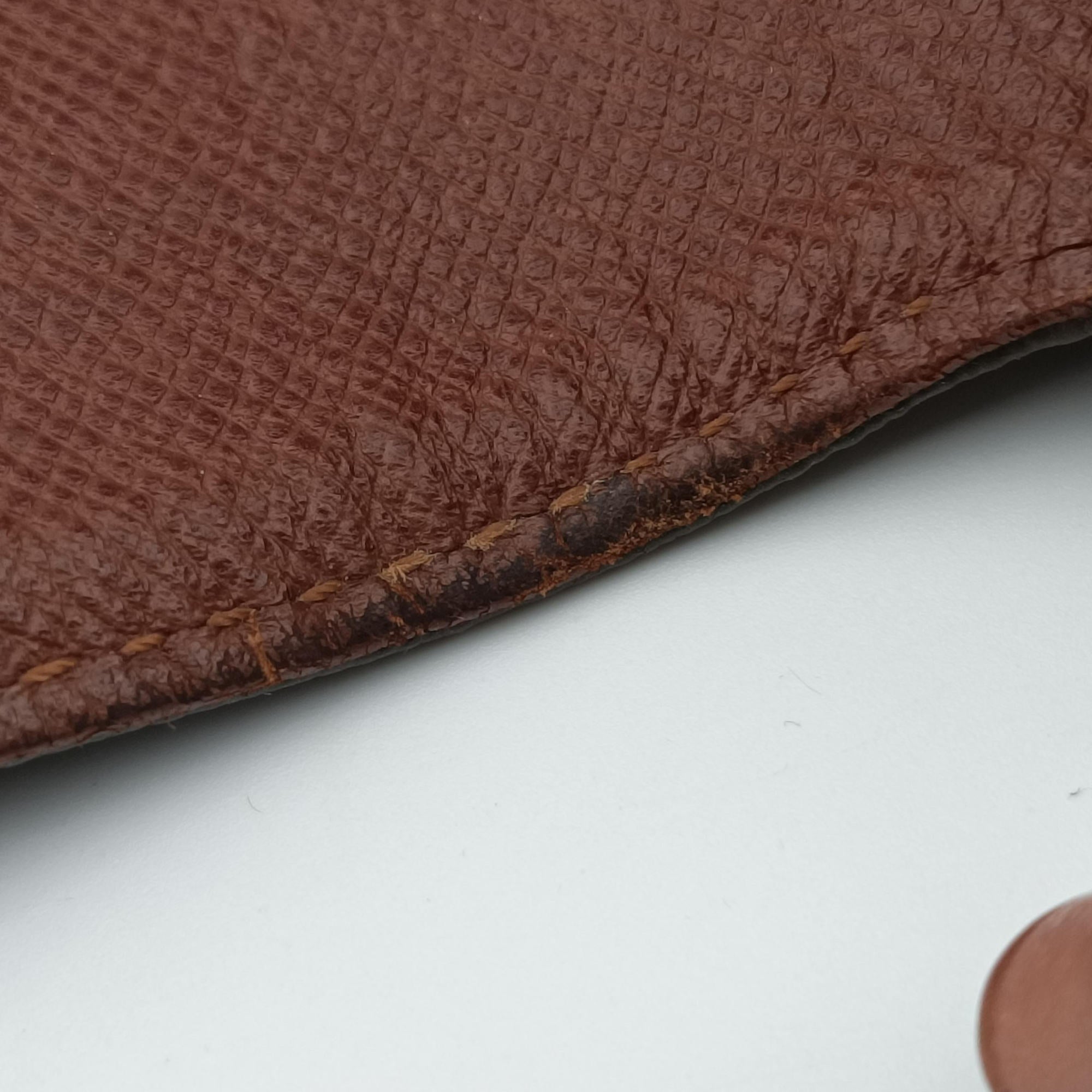 Pre-owned Louis Vuitton Mustet Brown Monogram Canvas M51256 shoulderbag | stylenewstar