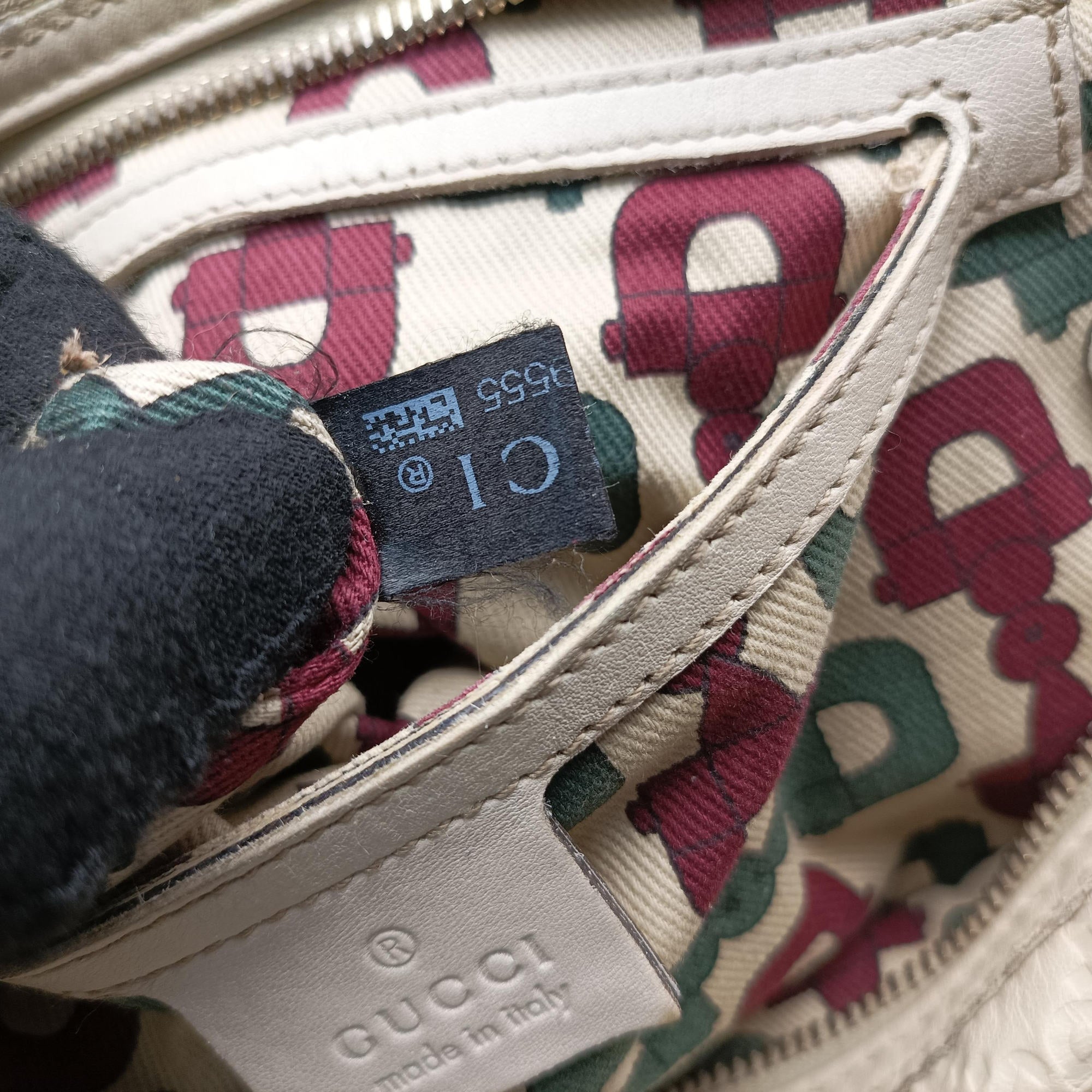 Pre-owned Gucci GG plus Spring Joy GG Supreme White Leather 193603 handbag | stylenewstar