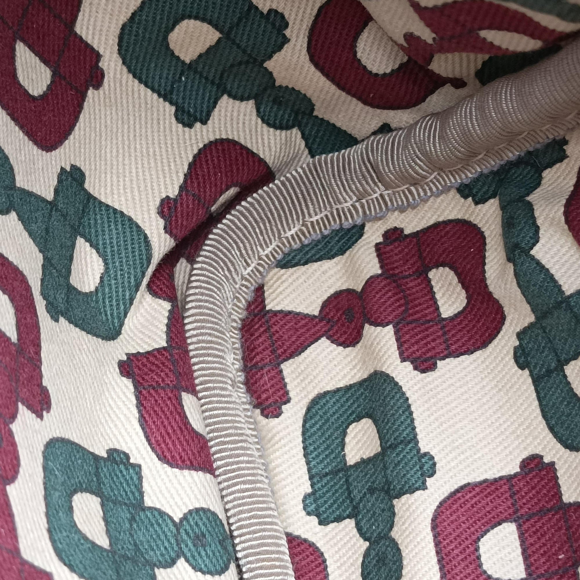 Pre-owned Gucci GG plus Spring Joy GG Supreme White Leather 193603 handbag | stylenewstar