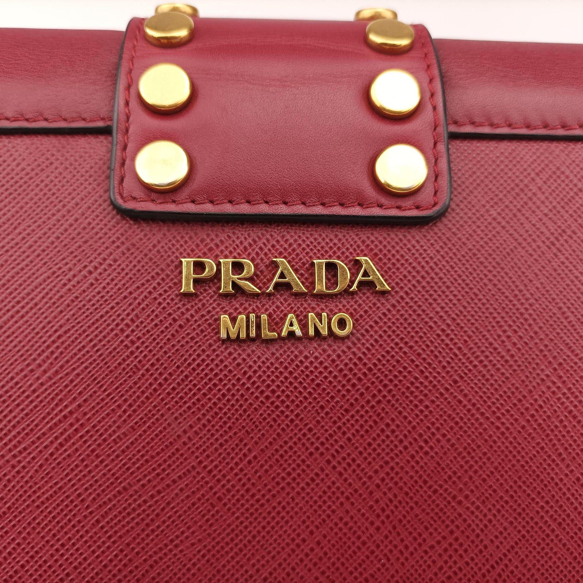Pre-owned Prada Studded Bijoux Red Saffiano Textured Leather  shoulderbag | stylenewstar