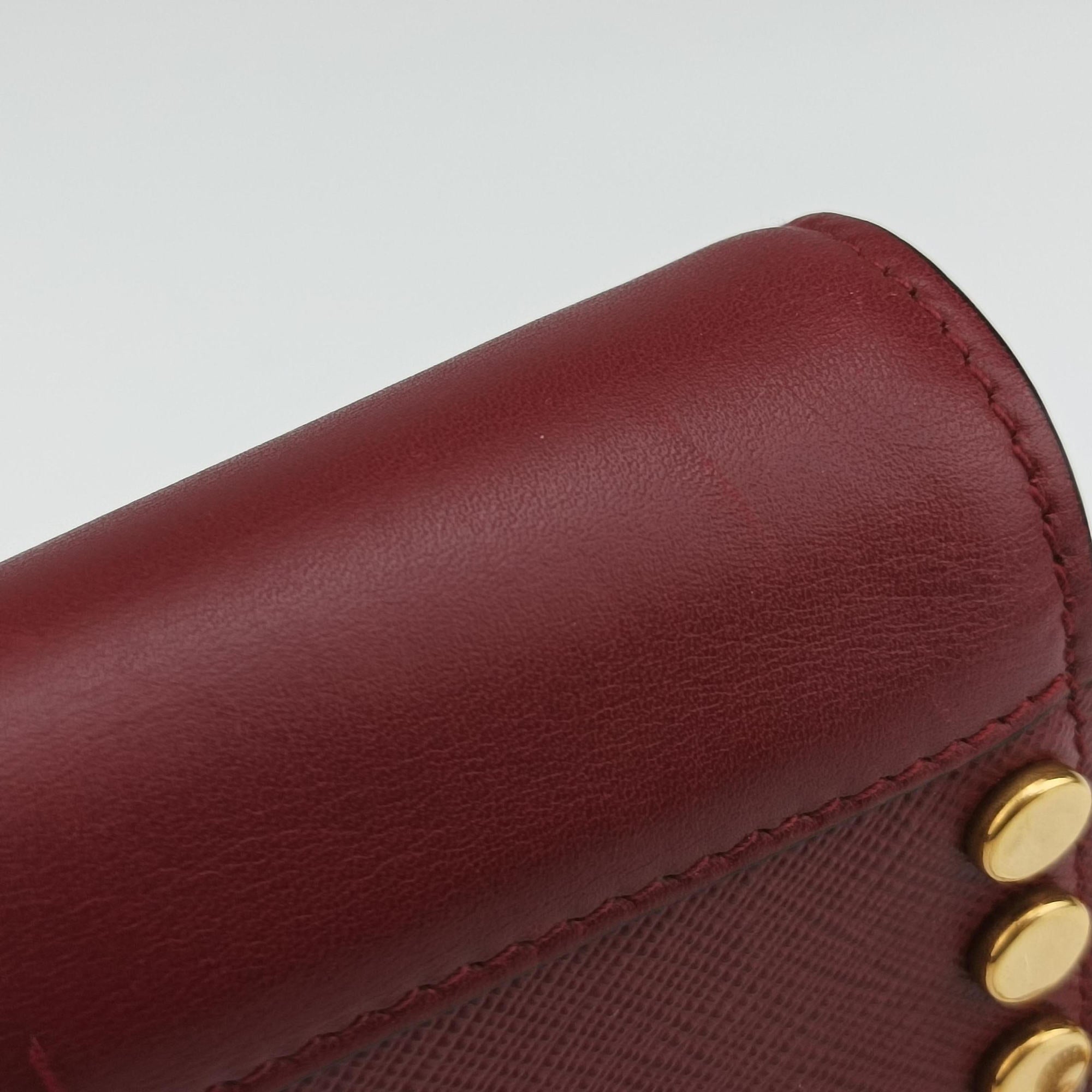 Pre-owned Prada Studded Bijoux Red Saffiano Textured Leather  shoulderbag | stylenewstar
