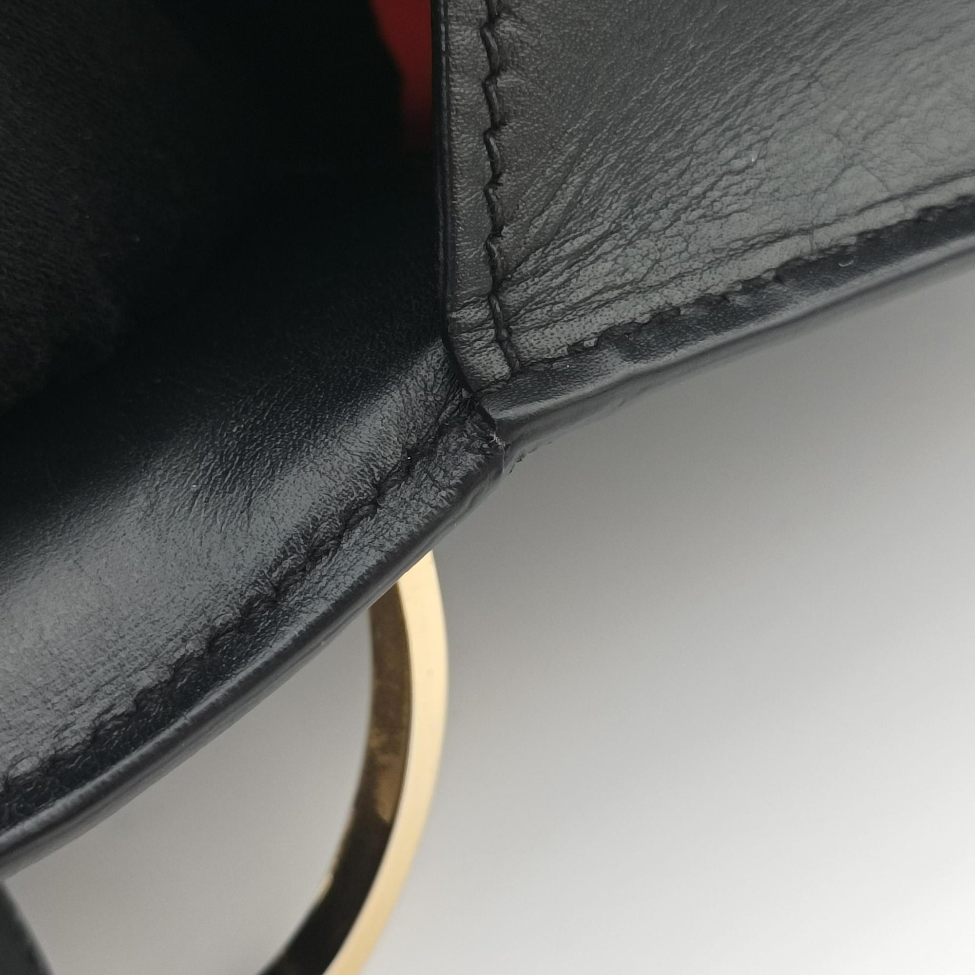 Vintage Prada pionniere Black leather 1BD039 shoulderbag | stylenewstar