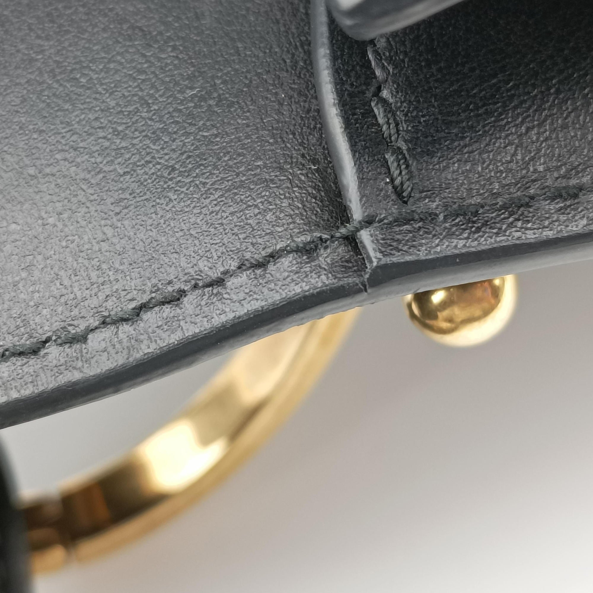 Pre-owned Prada Pionniere City Black leather 1BD075 shoulderbag | stylenewstar