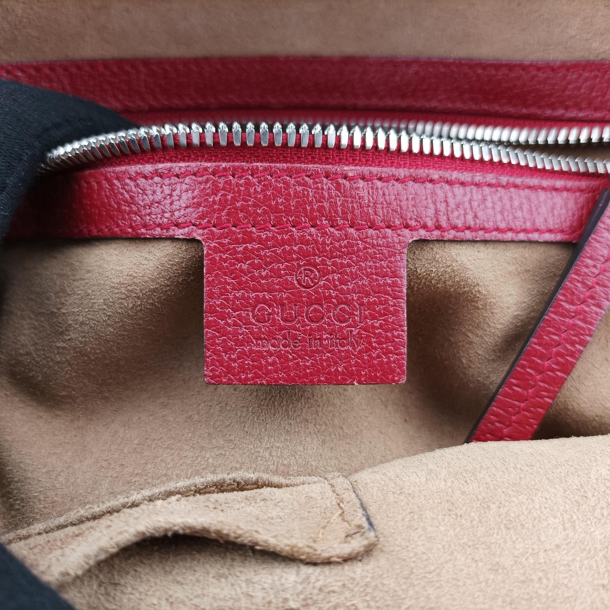 Pre-owned Gucci GG Supreme Tian Beige×Red×Multicolor PVC coated canvasxLeather 427042 backpack/rucksack | stylenewstar