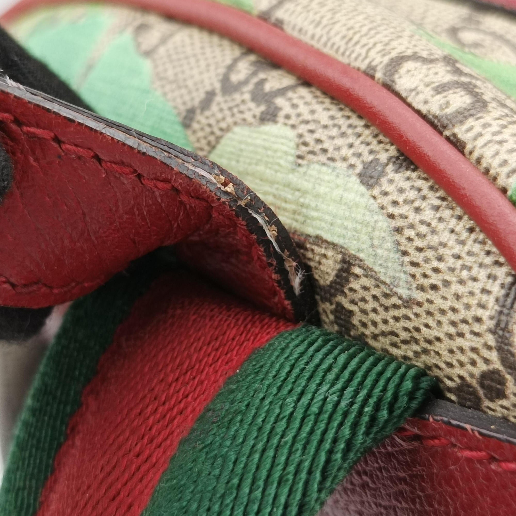 Pre-owned Gucci GG Supreme Tian Beige×Red×Multicolor PVC coated canvasxLeather 427042 backpack/rucksack | stylenewstar