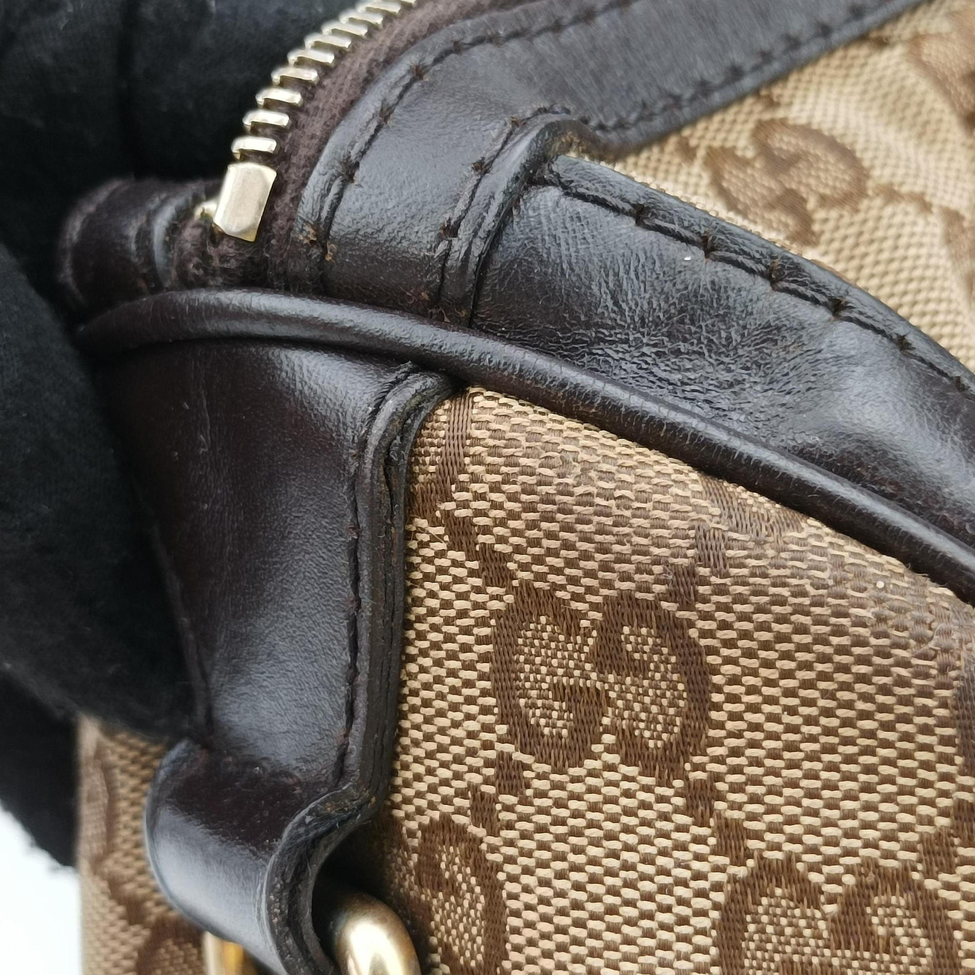 Pre-owned Gucci Sherry Line Beige×green×red canvas×leather 247205 shoulderbag | stylenewstar