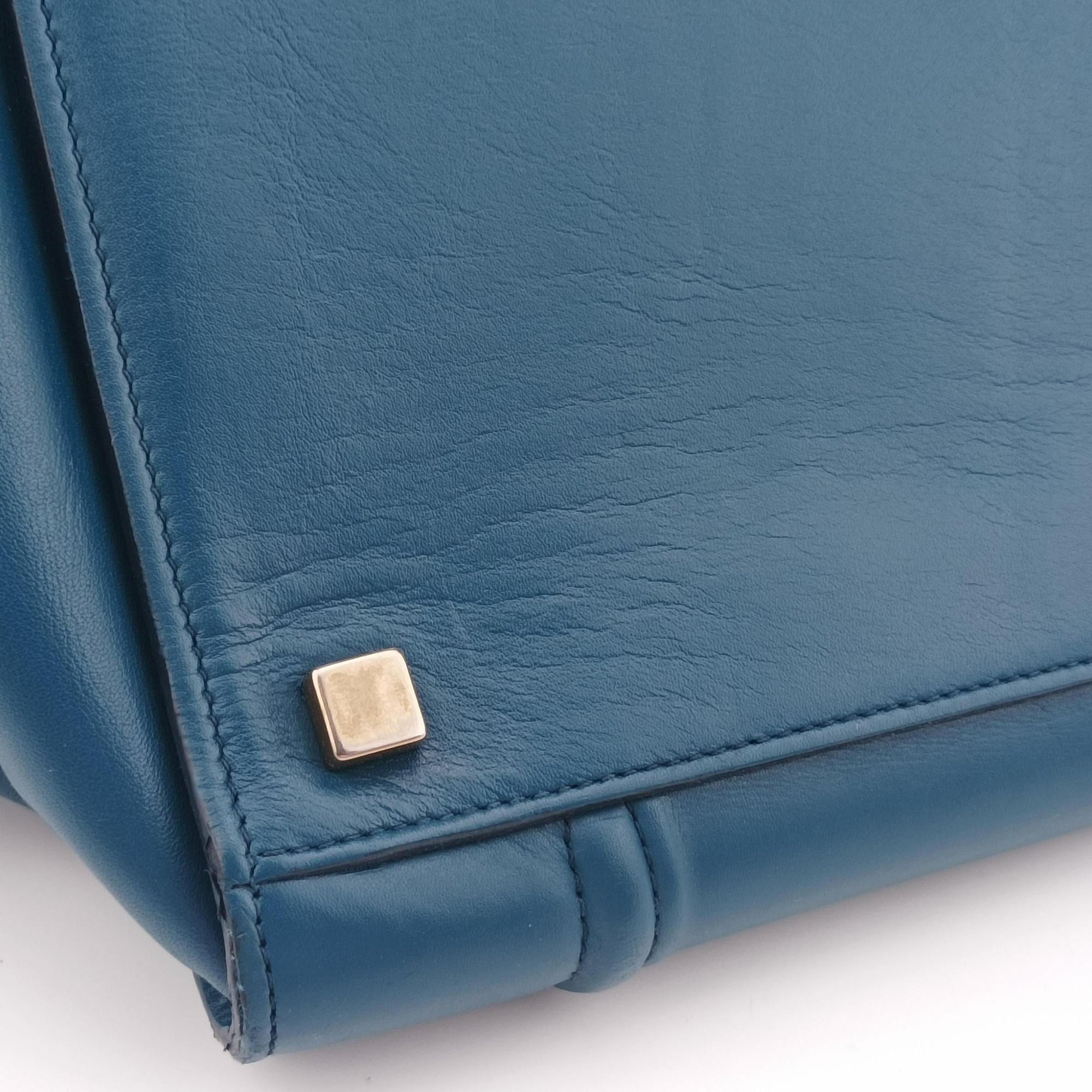 Pre-owned Celine Luggage Square Phantom Blue Leather  handbag | stylenewstar