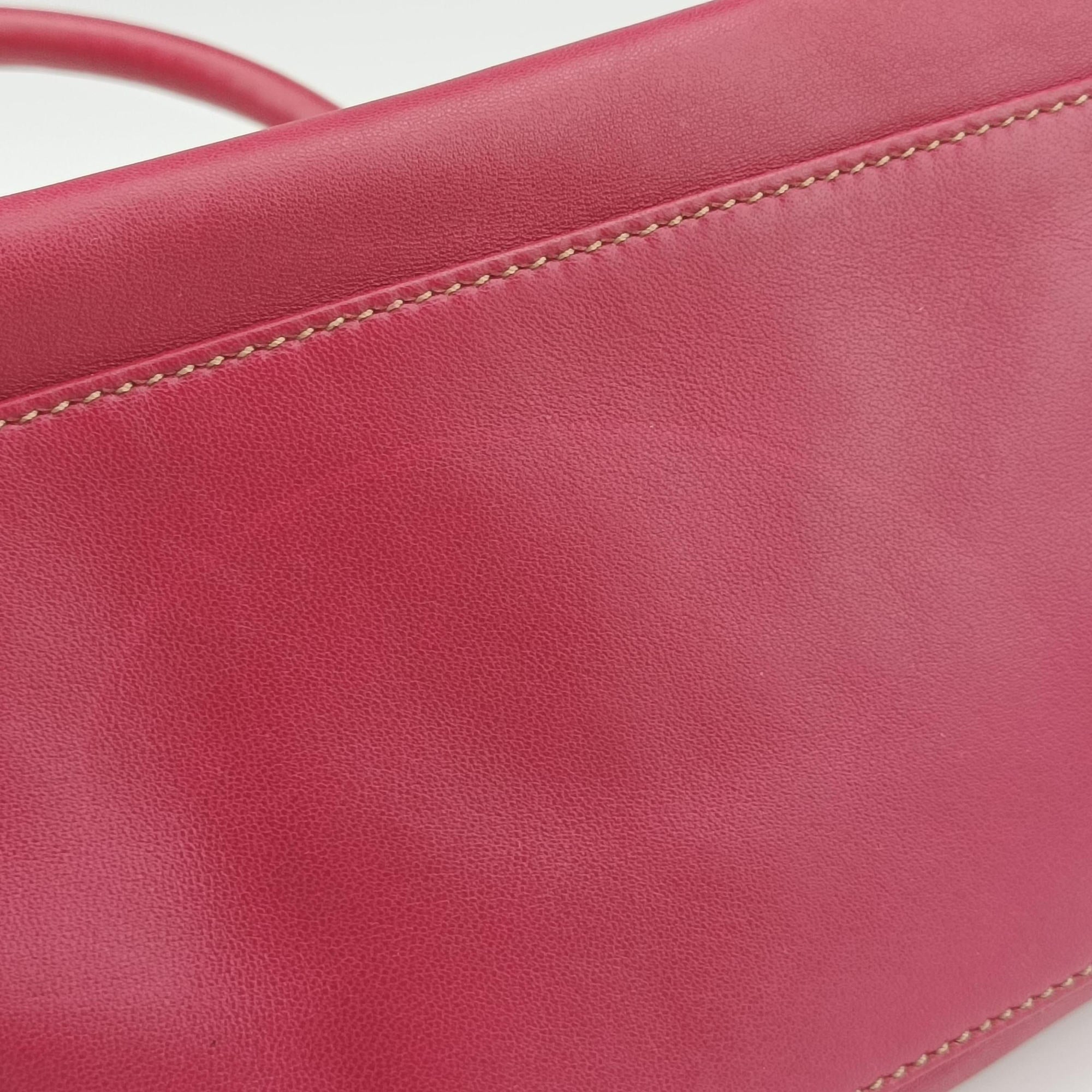 Vintage Prada ribbon gather Red Leather BN1631 shoulderbag | stylenewstar