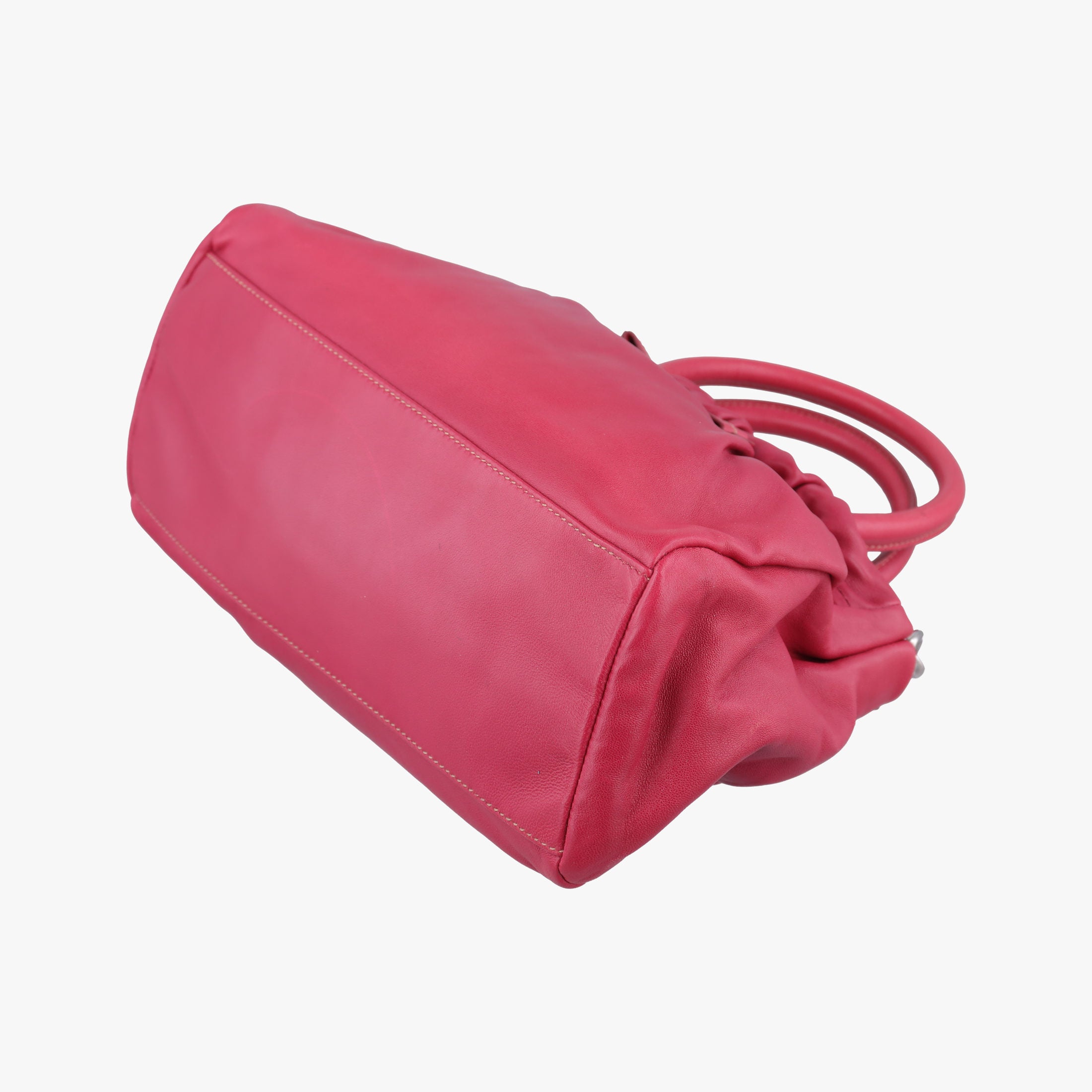 Vintage Prada ribbon gather Red Leather BN1631 shoulderbag | stylenewstar