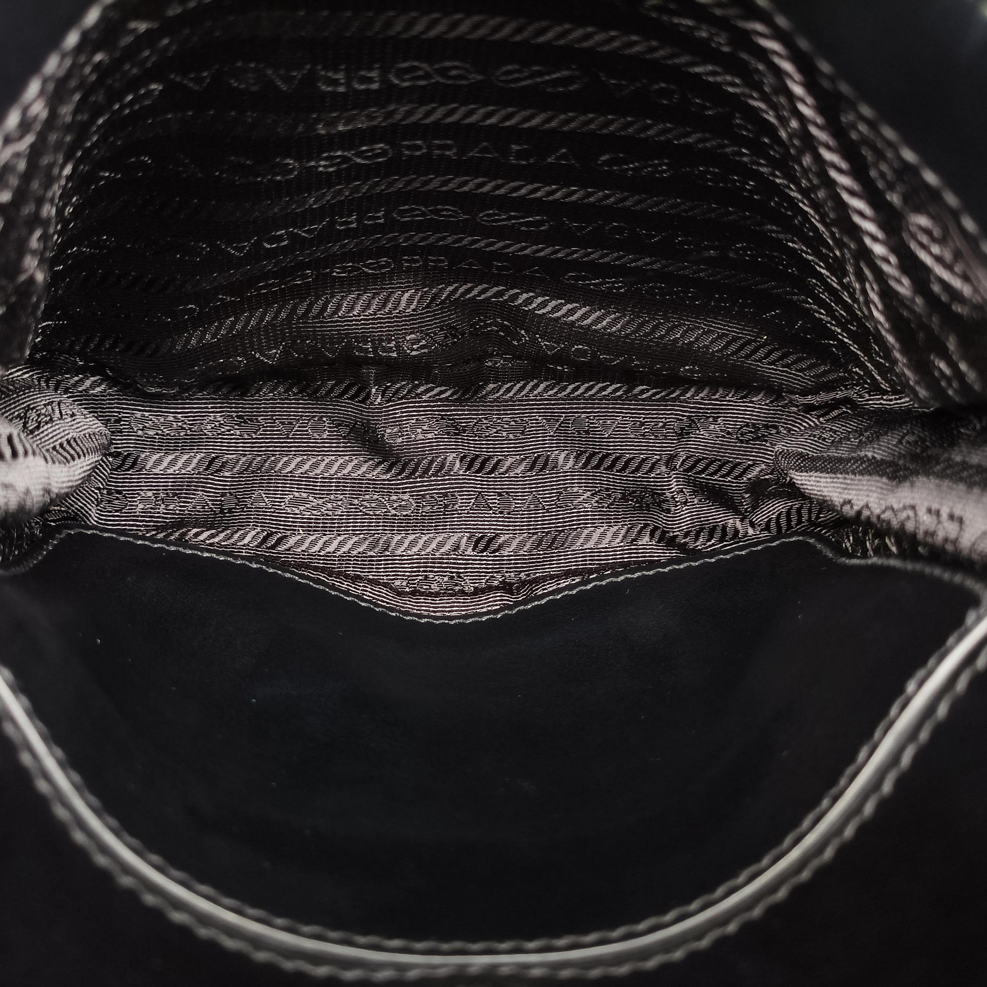 Vintage Prada Corsaire Black Leather x nylon  shoulderbag | stylenewstar