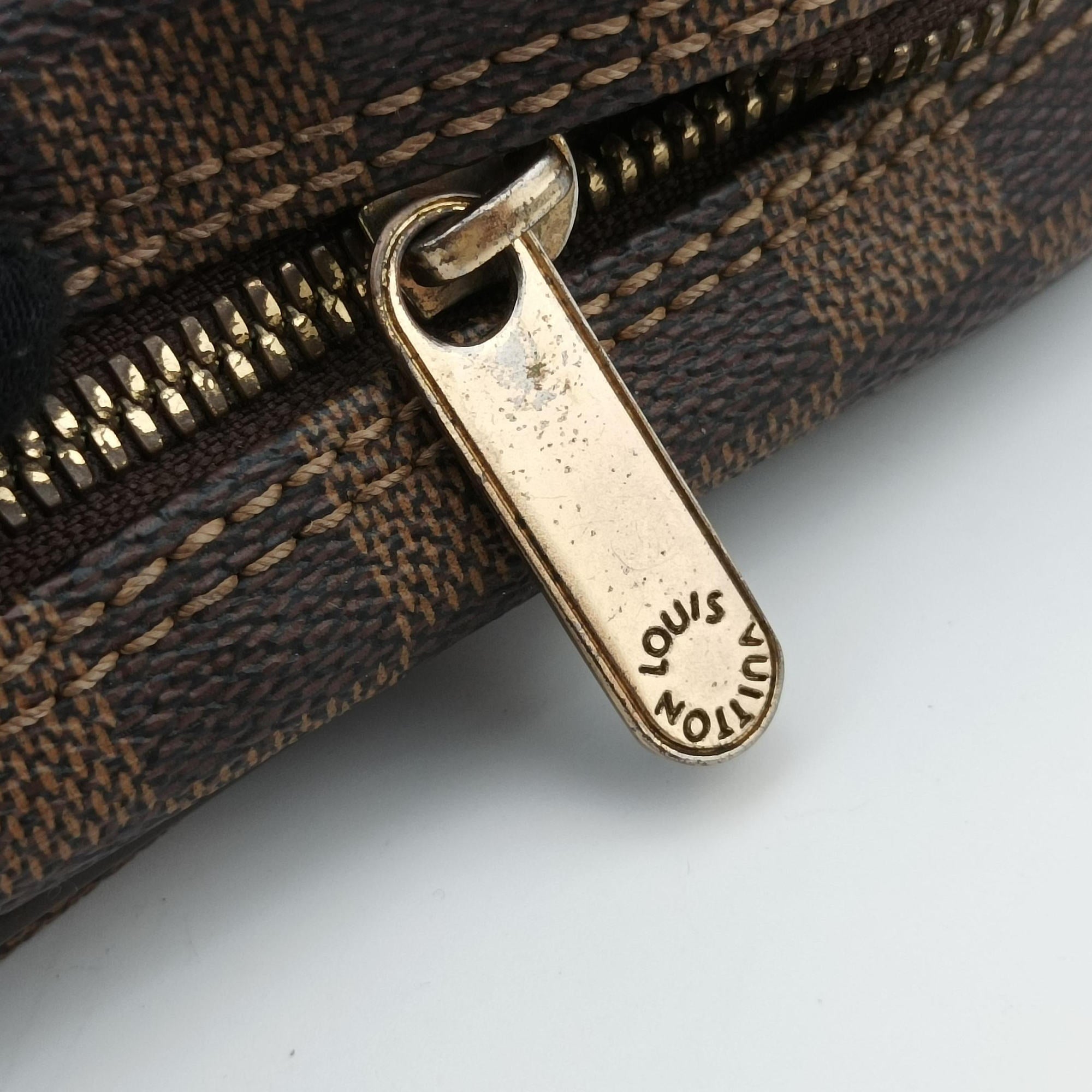 Pre-owned Louis Vuitton Porte Documents Voyage Ebene Damier Canvas M40225 handbag | stylenewstar
