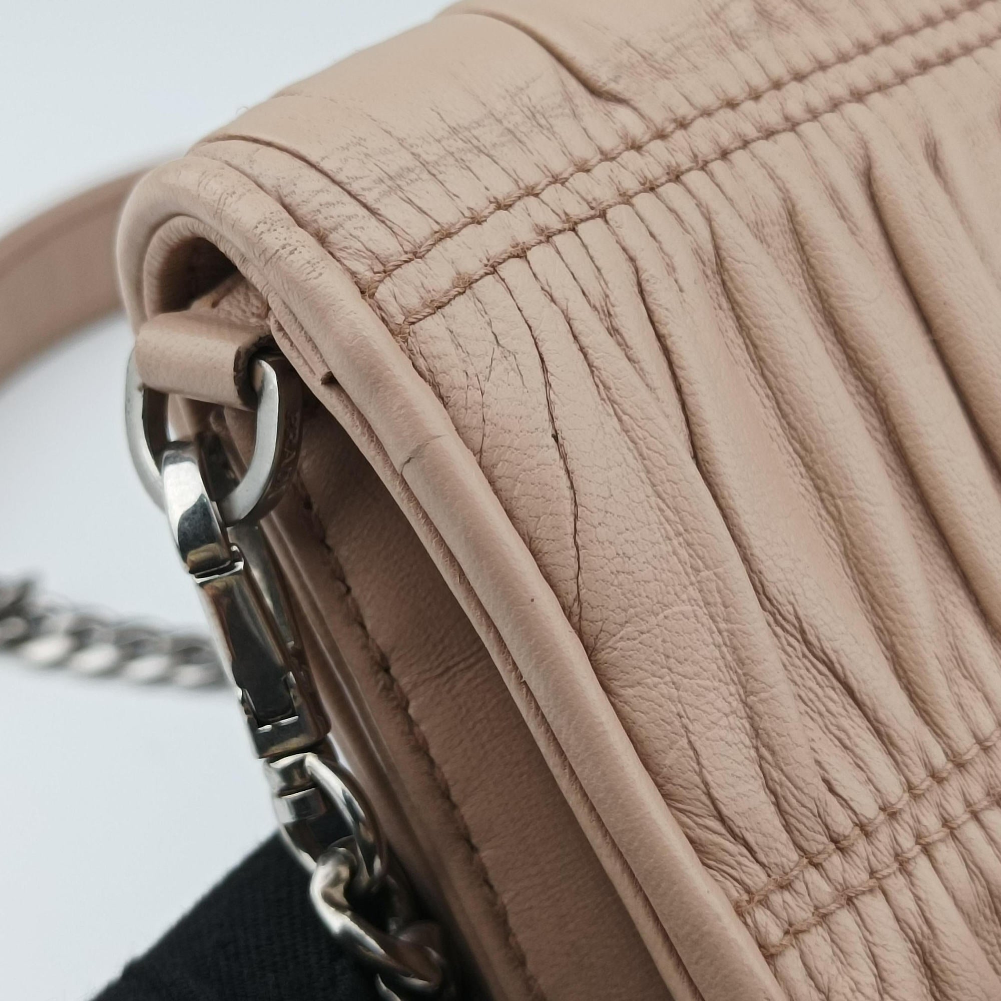 Pre-owned Prada Gaufre Pink Leather 1BD137 shoulderbag | stylenewstar