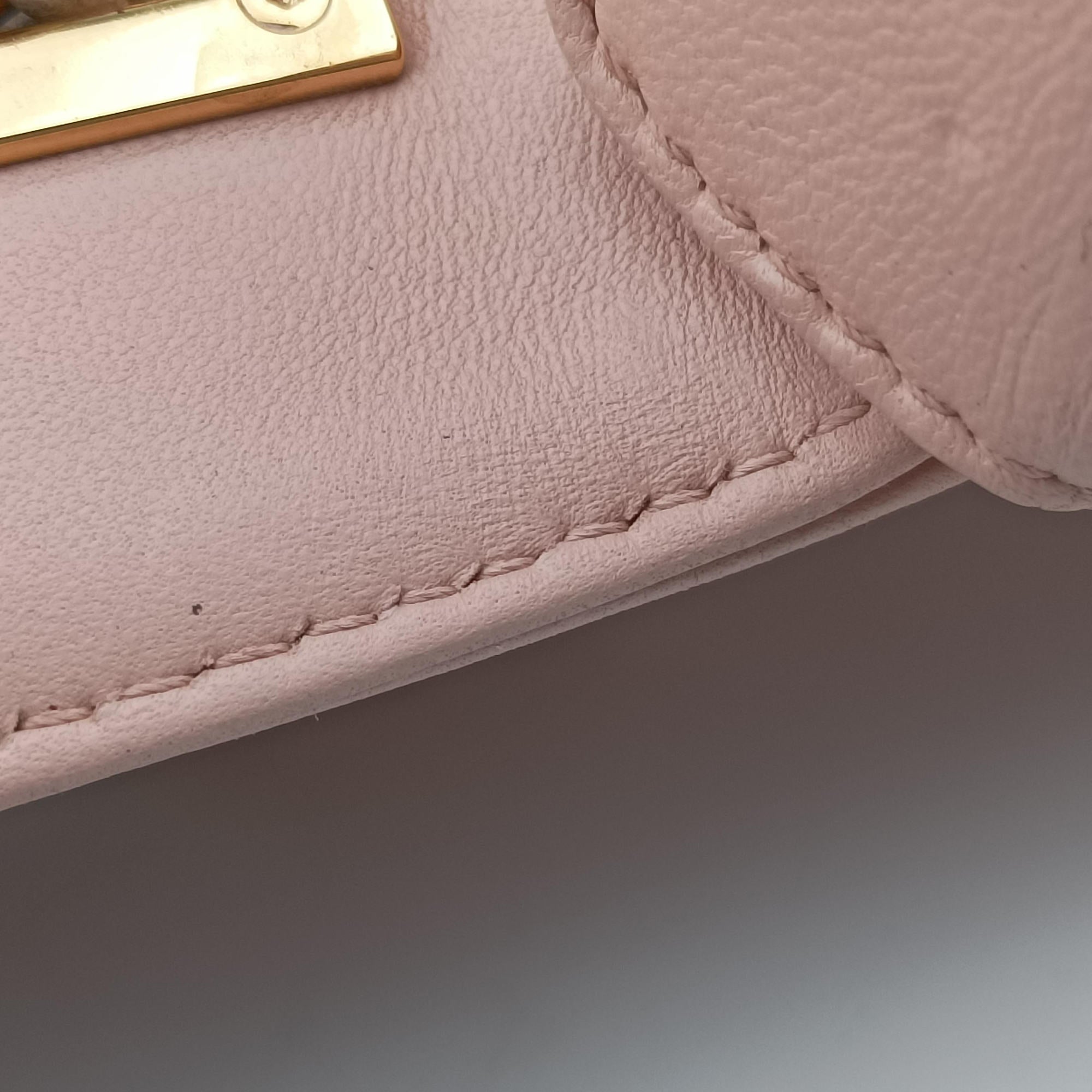 Pre-owned Fendi Be Baguette Pink Leather 8BR677 shoulderbag | stylenewstar