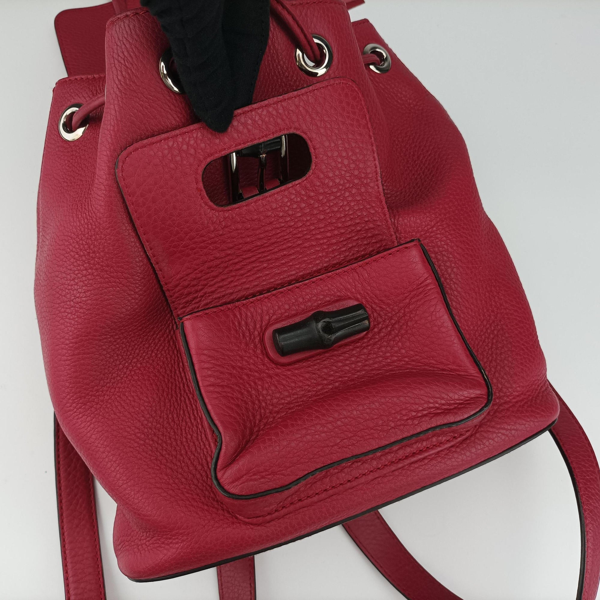 Pre-owned Gucci Bamboo fringe tassel Red Leather 387149 backpack/rucksack | stylenewstar