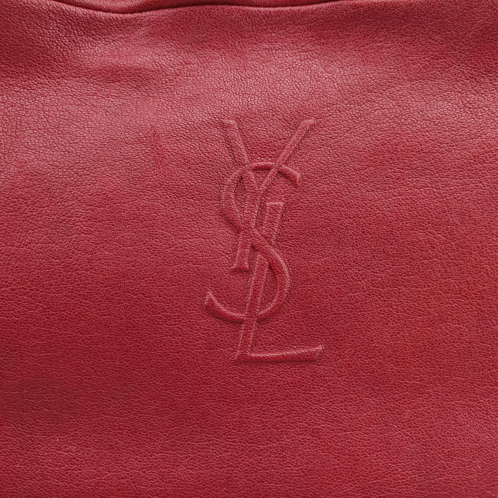 Pre-owned Yves Saint Laurent Lou camera Red Leather 470299 shoulderbag | stylenewstar