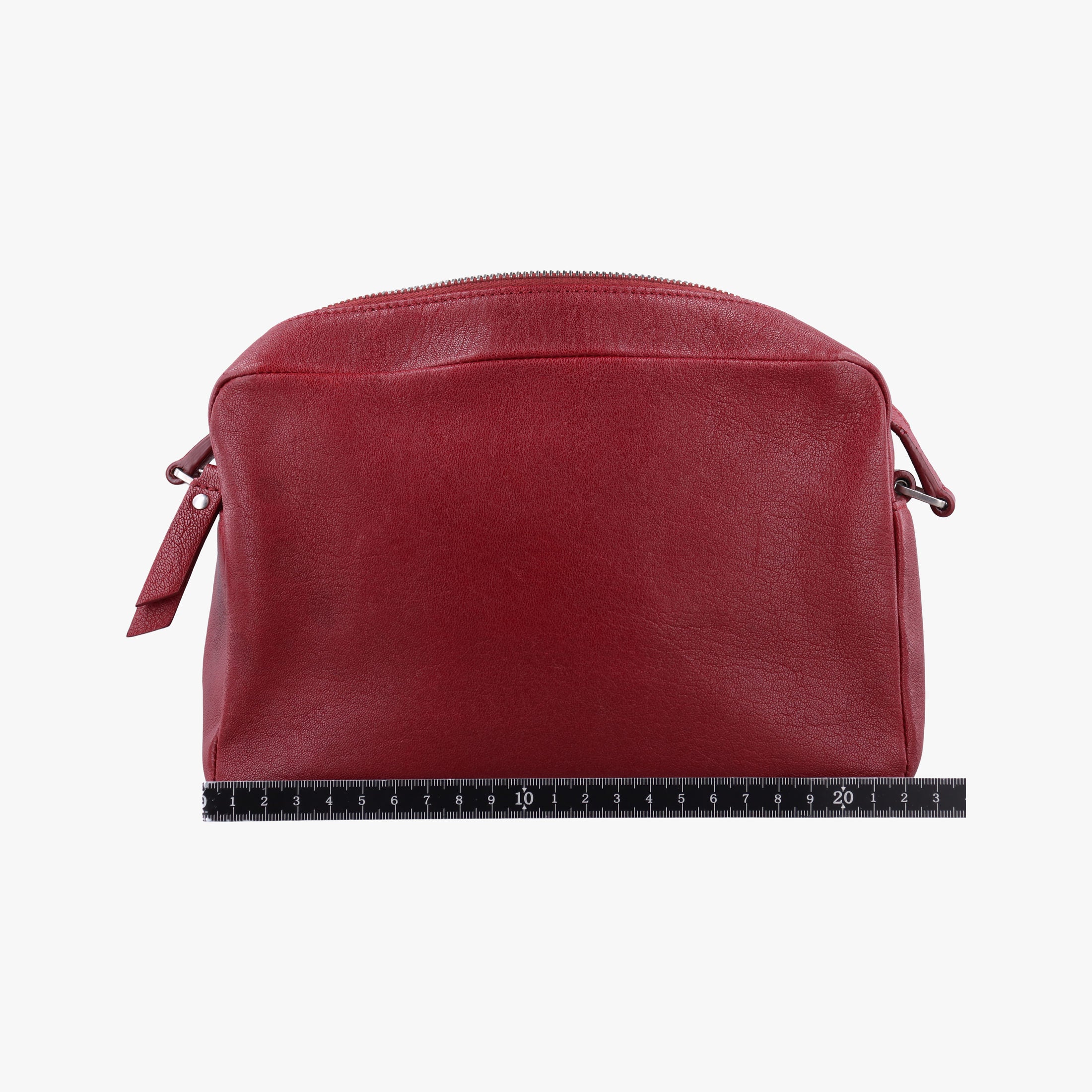 Pre-owned Yves Saint Laurent Lou camera Red Leather 470299 shoulderbag | stylenewstar