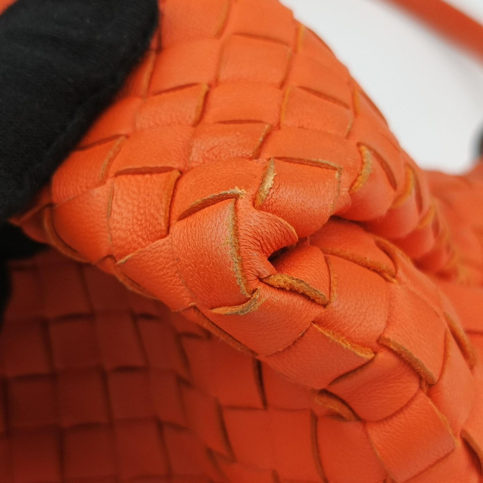 Pre-owned Bottega Veneta Parachute Intrecciato Orange lambskin  shoulderbag | stylenewstar
