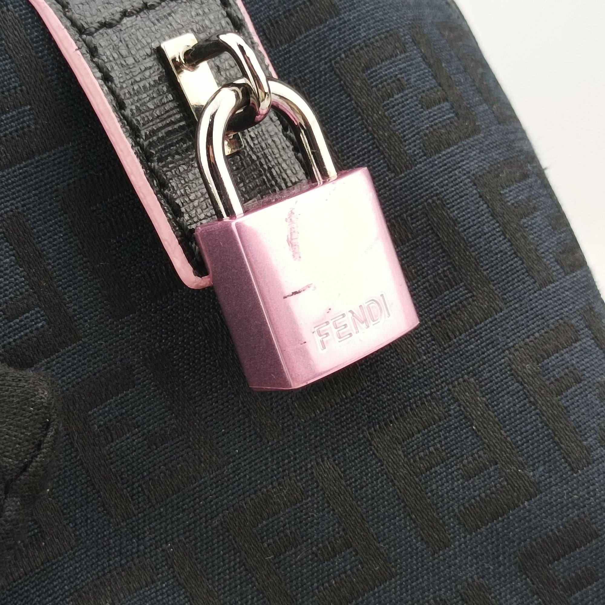 Pre-owned Fendi Forever Bauletto Zucchino Black×pink canvas×leather 8BL068 handbag | stylenewstar