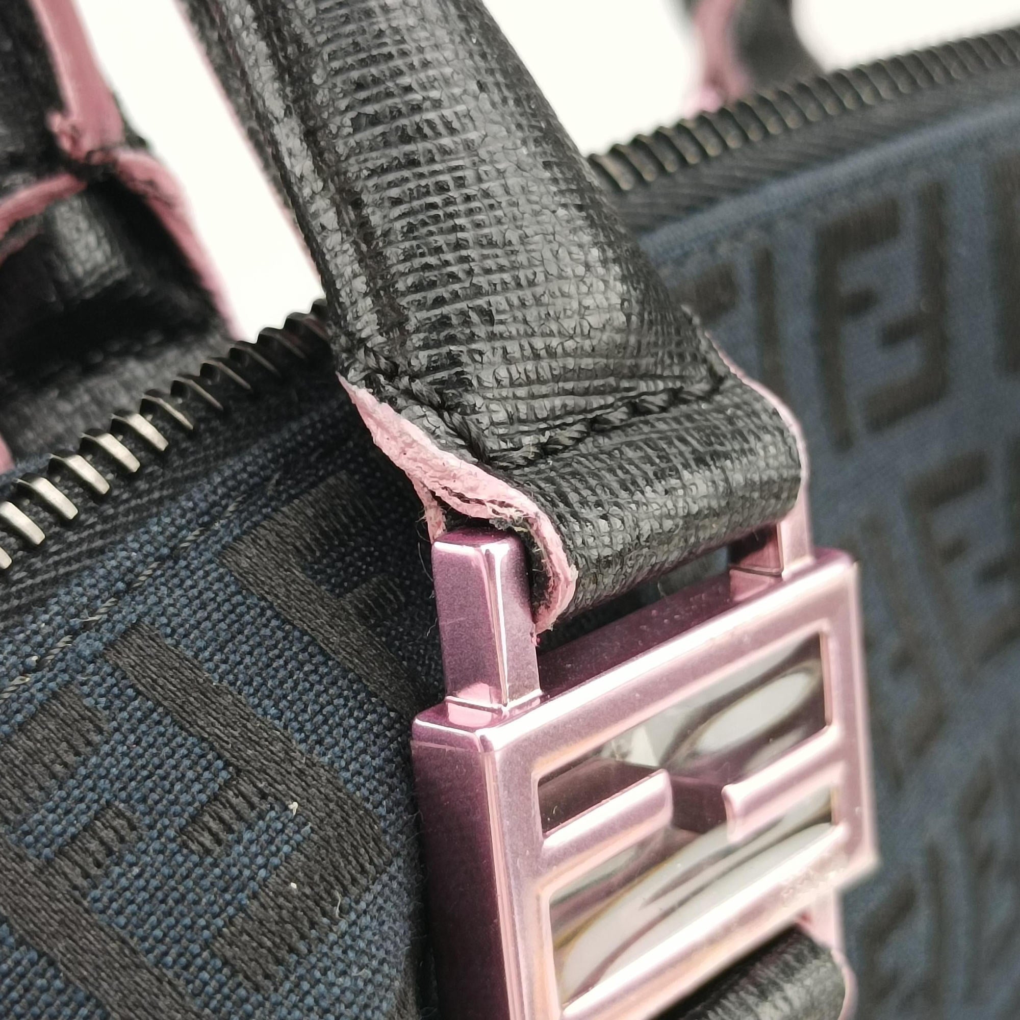 Pre-owned Fendi Forever Bauletto Zucchino Black×pink canvas×leather 8BL068 handbag | stylenewstar