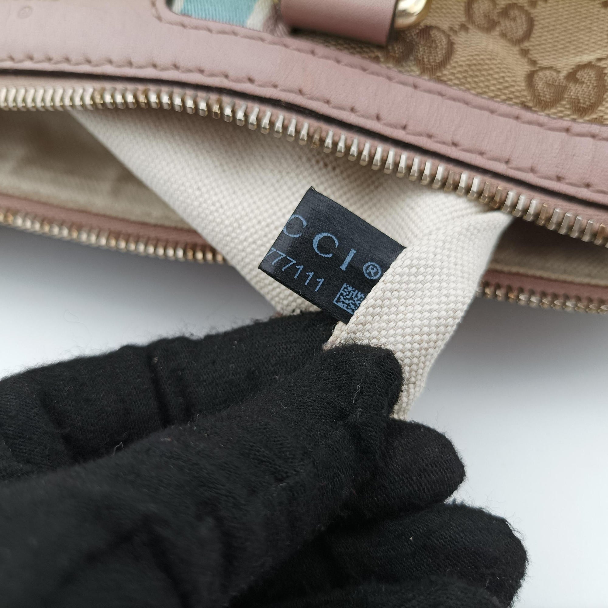Pre-owned Gucci Sherry Line Beige×pink×blue canvas×leather 247205 shoulderbag | stylenewstar