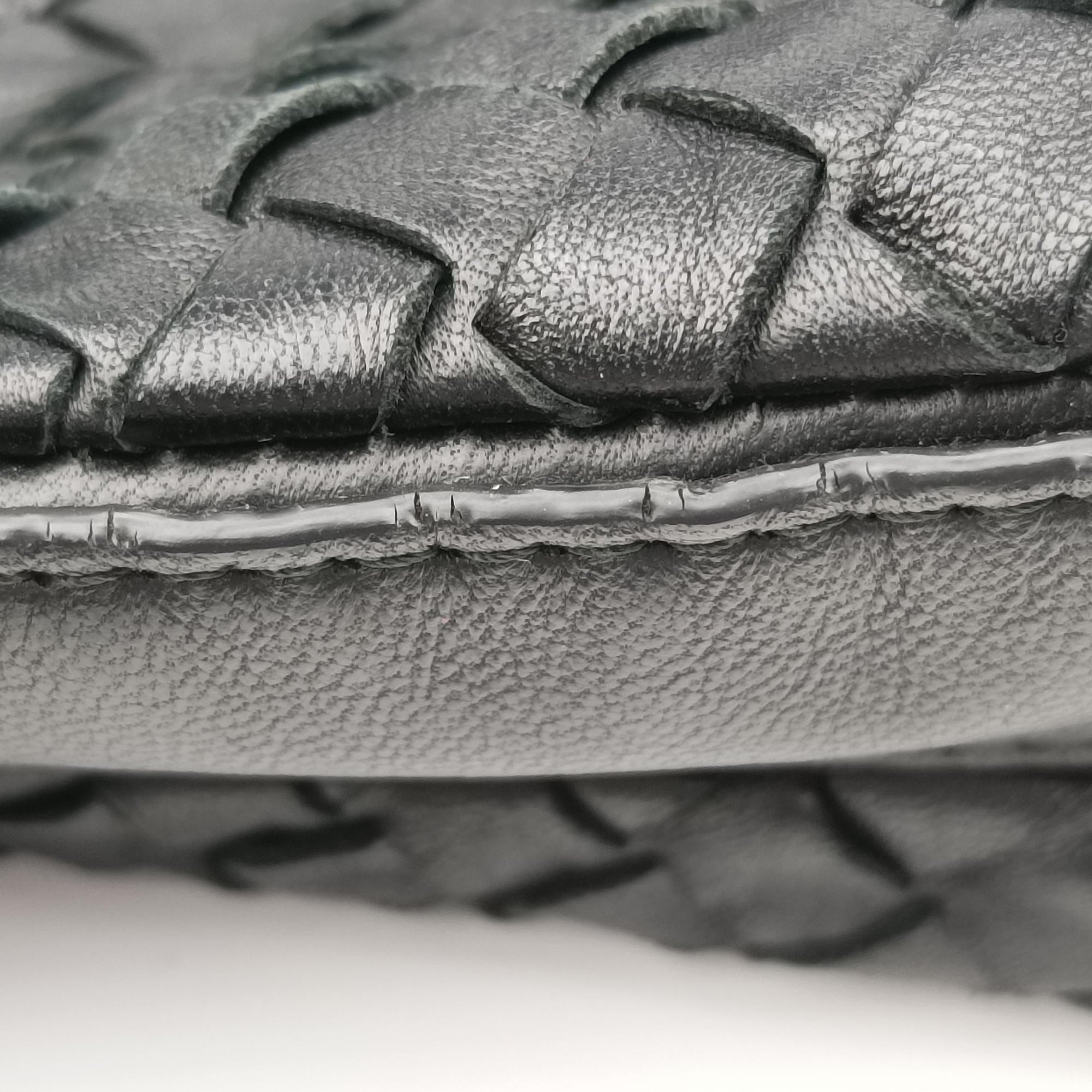Pre-owned Bottega Veneta Intrecciato Black lambskin  shoulderbag | stylenewstar