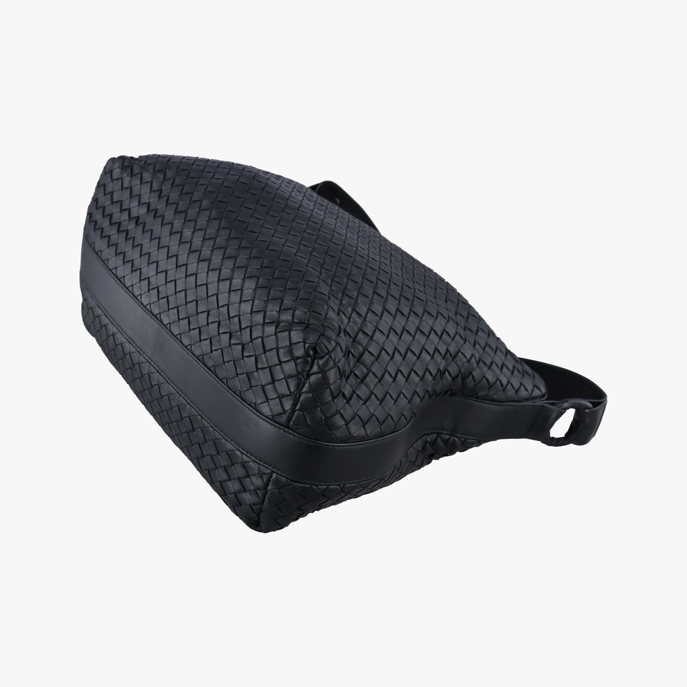 Pre-owned Bottega Veneta Intrecciato Black lambskin  shoulderbag | stylenewstar