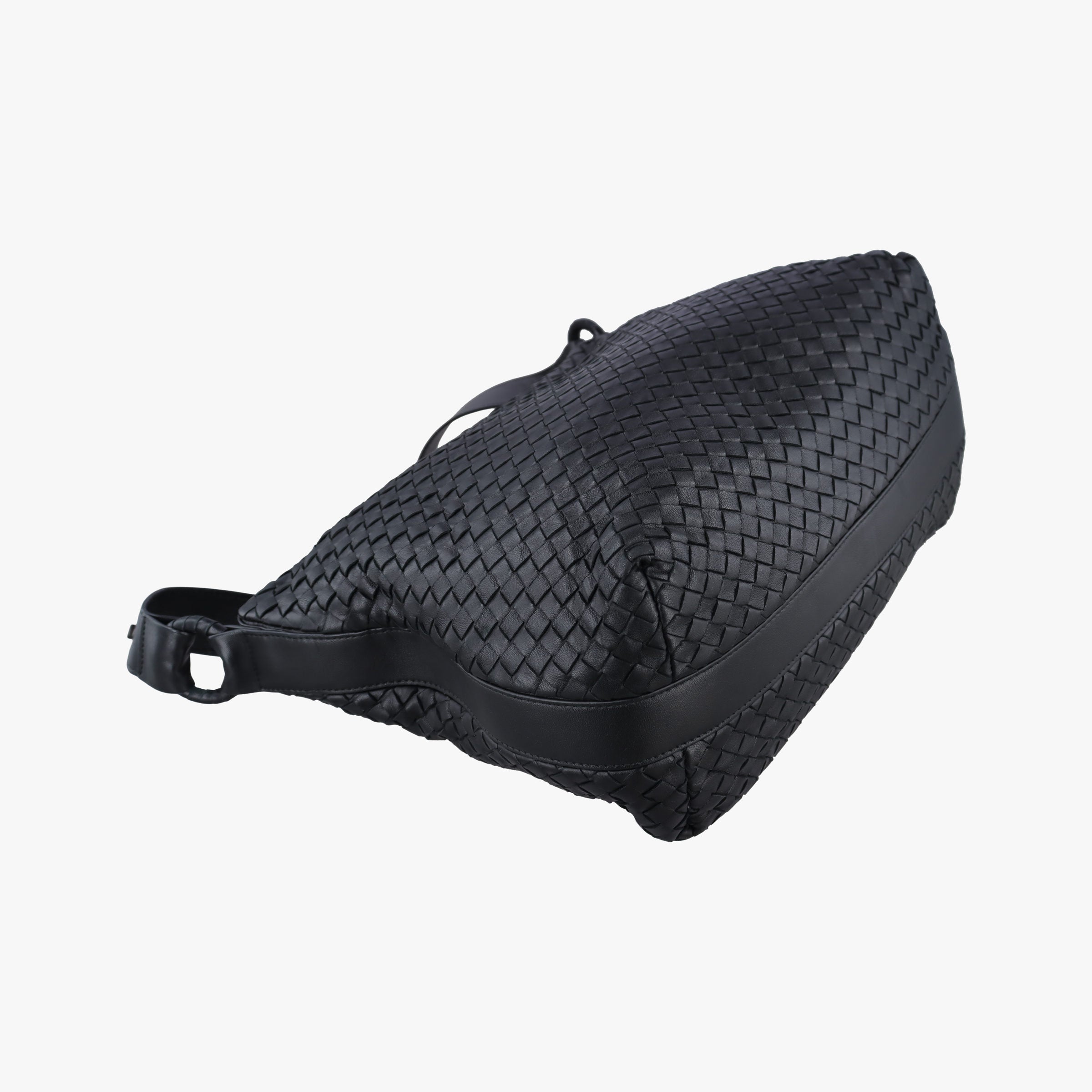 Pre-owned Bottega Veneta Intrecciato Black lambskin  shoulderbag | stylenewstar