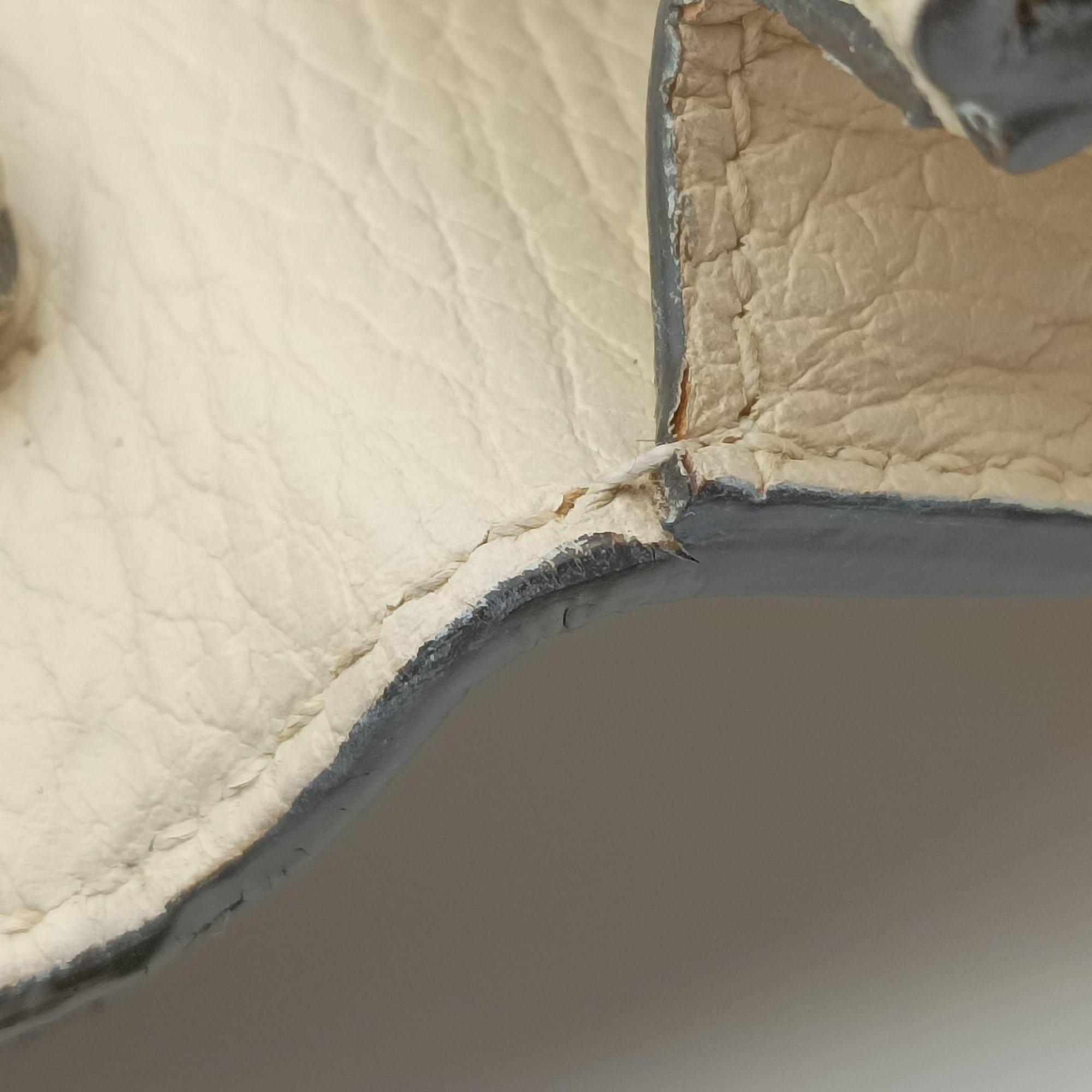 Pre-owned Gucci Dionysus White Leather 476432 shoulderbag | stylenewstar