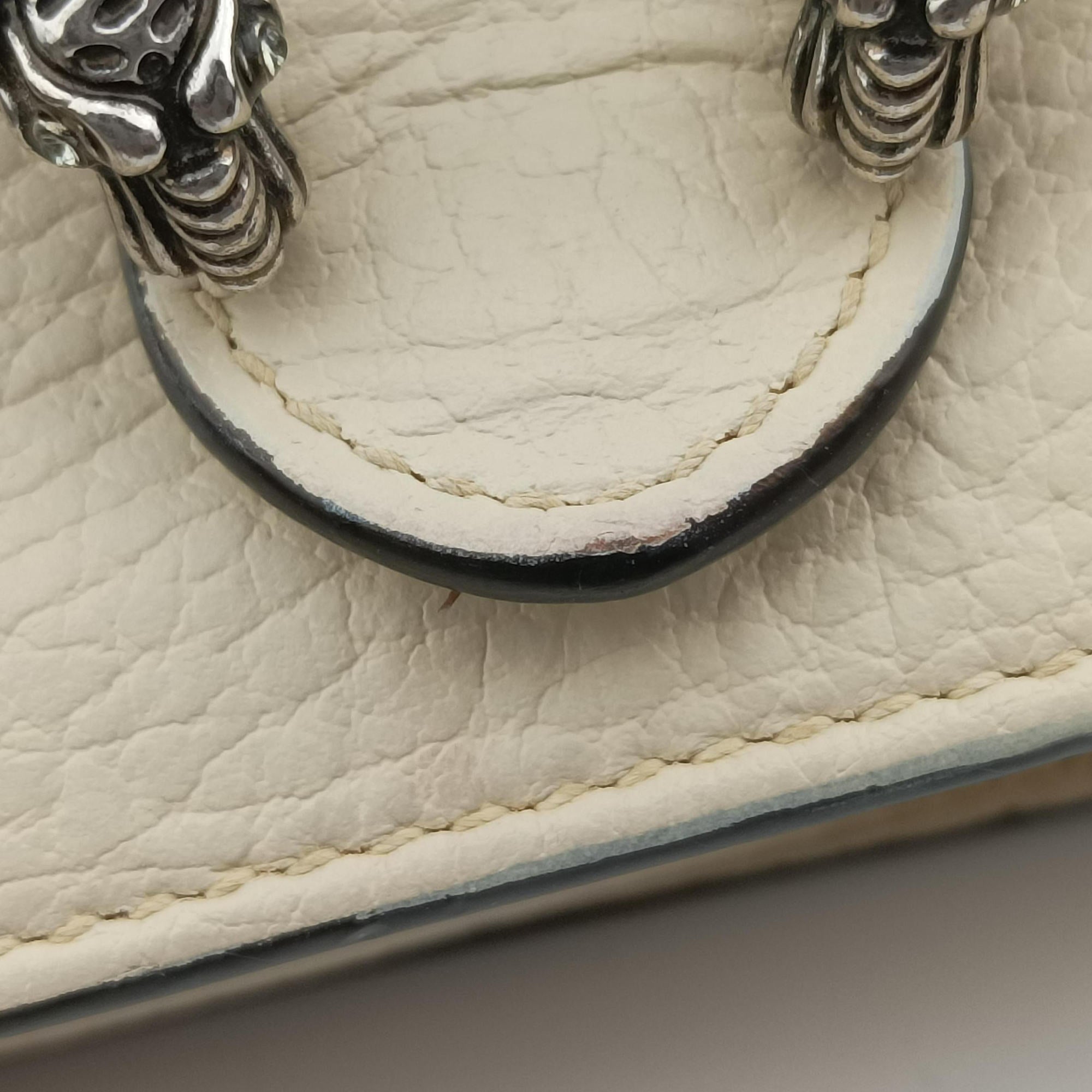 Pre-owned Gucci Dionysus White Leather 476432 shoulderbag | stylenewstar