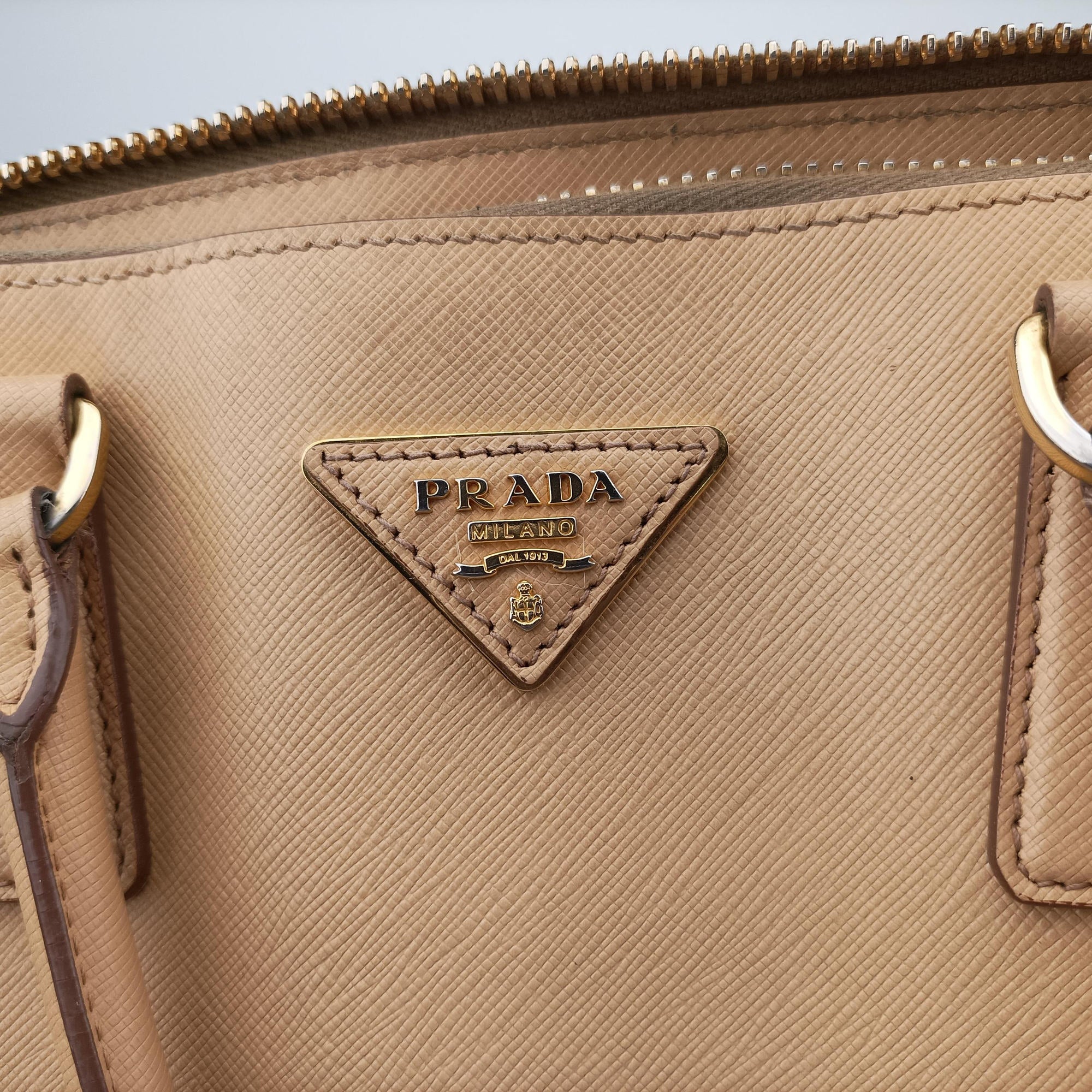 Secondhand Prada Promenade Beige SAFFIANO Leather BL0812 handbag | stylenewstar