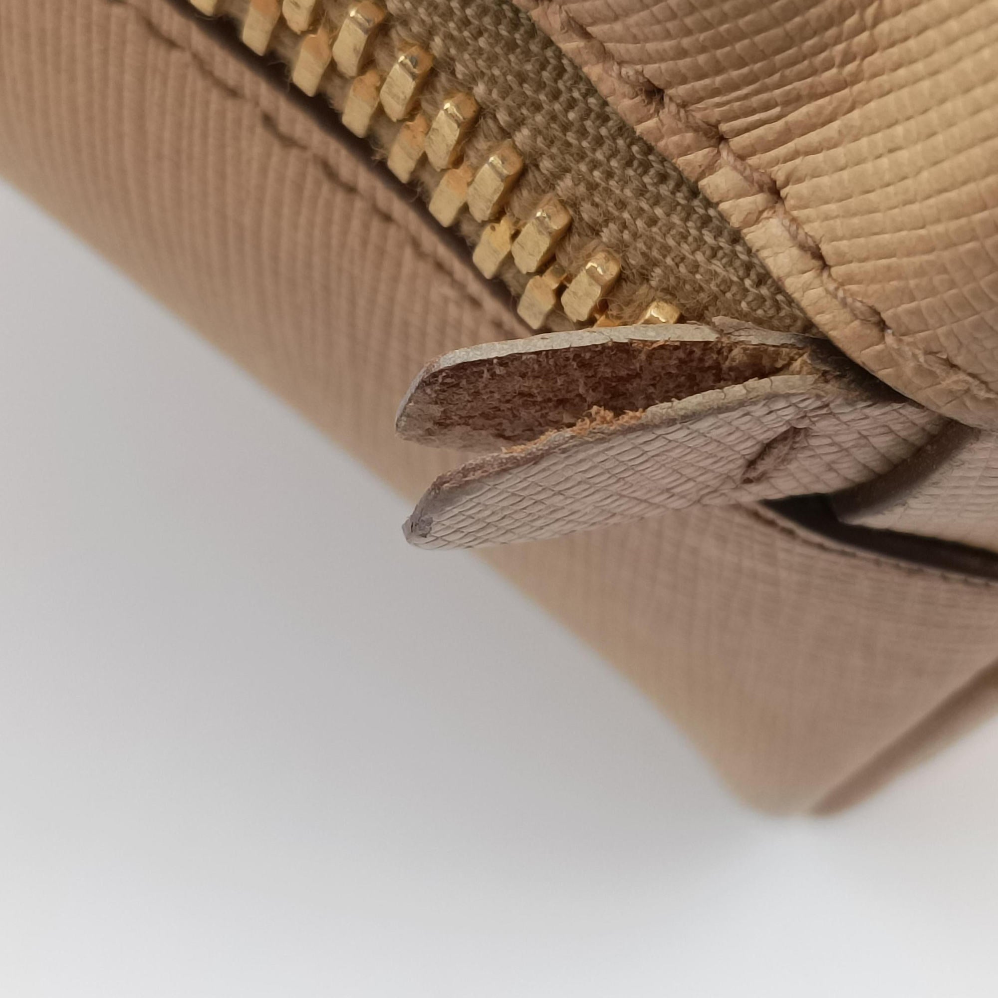 Secondhand Prada Promenade Beige SAFFIANO Leather BL0812 handbag | stylenewstar