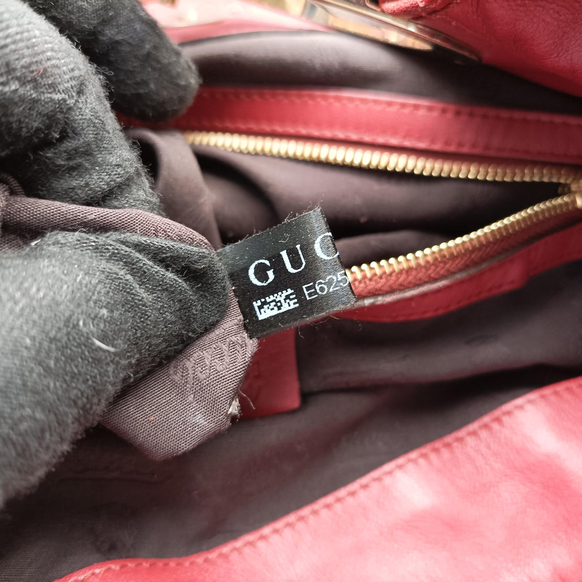 Pre-owned Gucci Charlotte Red Leather 203504 handbag | stylenewstar