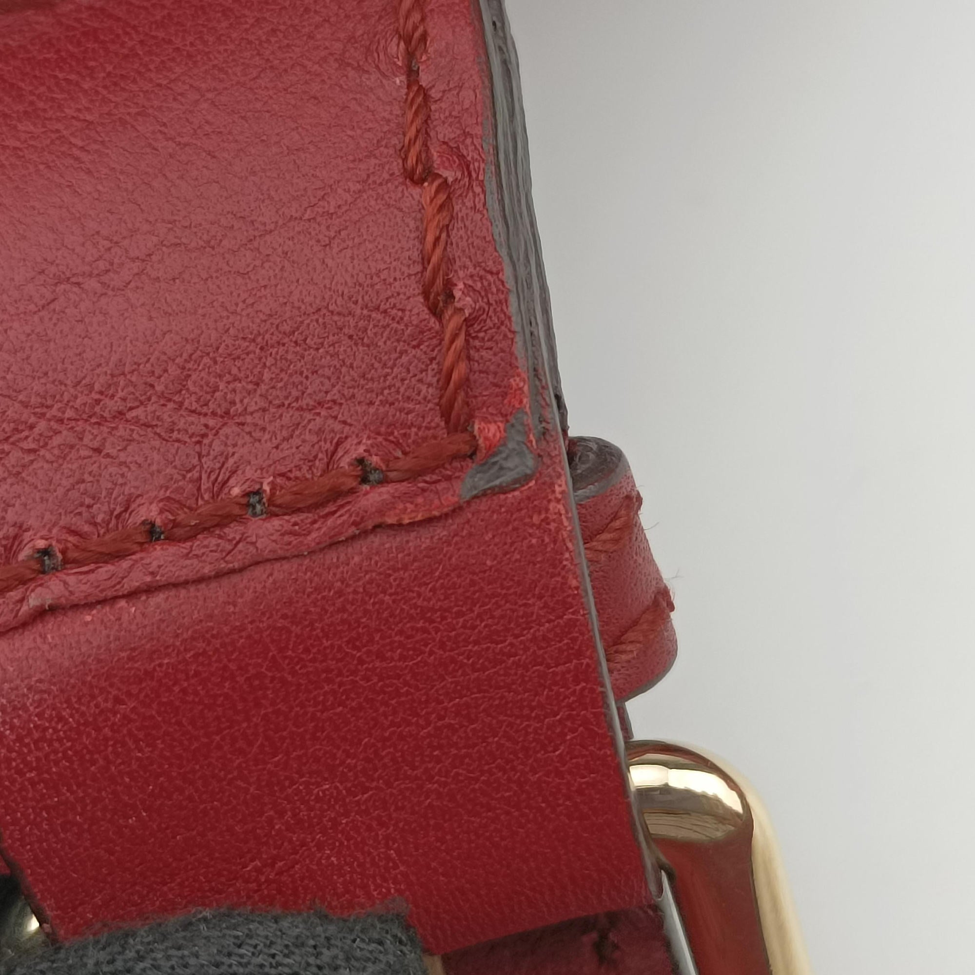 Pre-owned Gucci Charlotte Red Leather 203504 handbag | stylenewstar