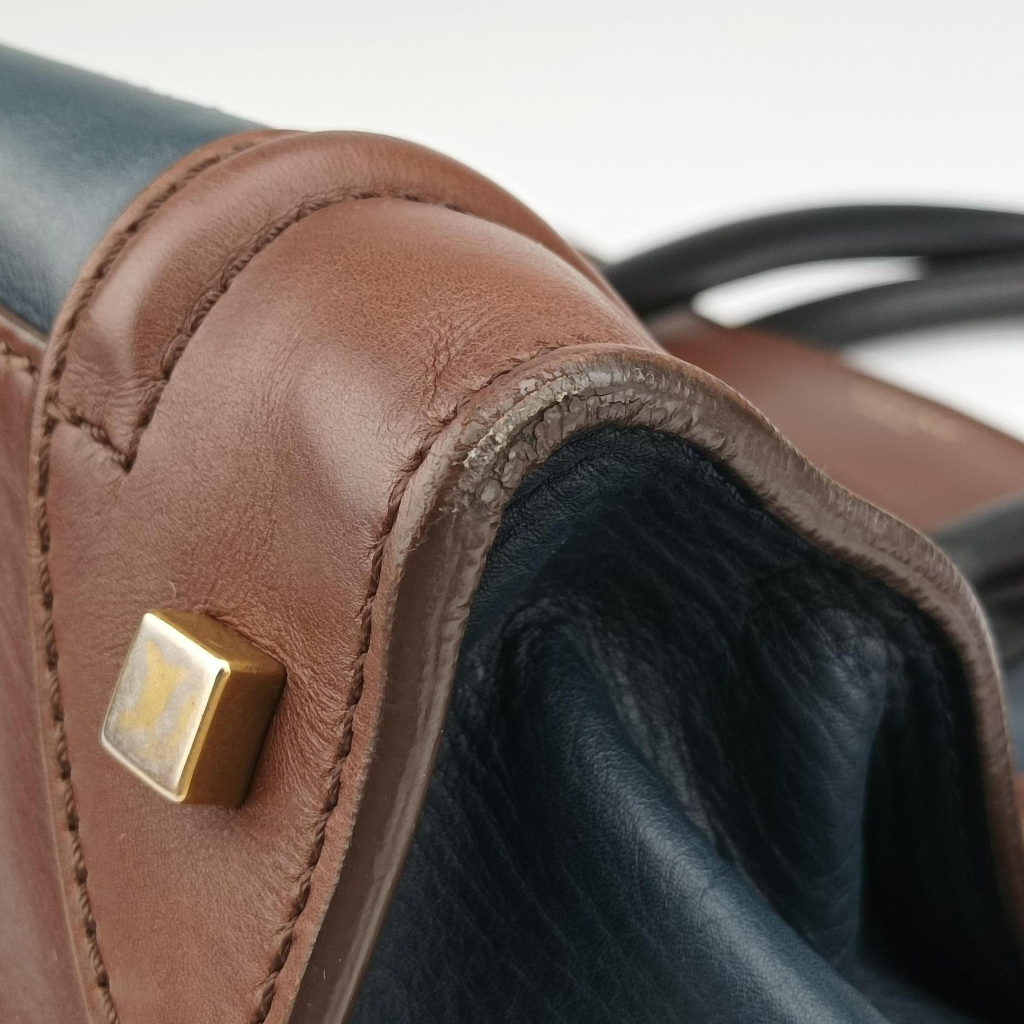Pre-owned Celine Luggage Mini Shopper Navy×brown Leather  handbag | stylenewstar