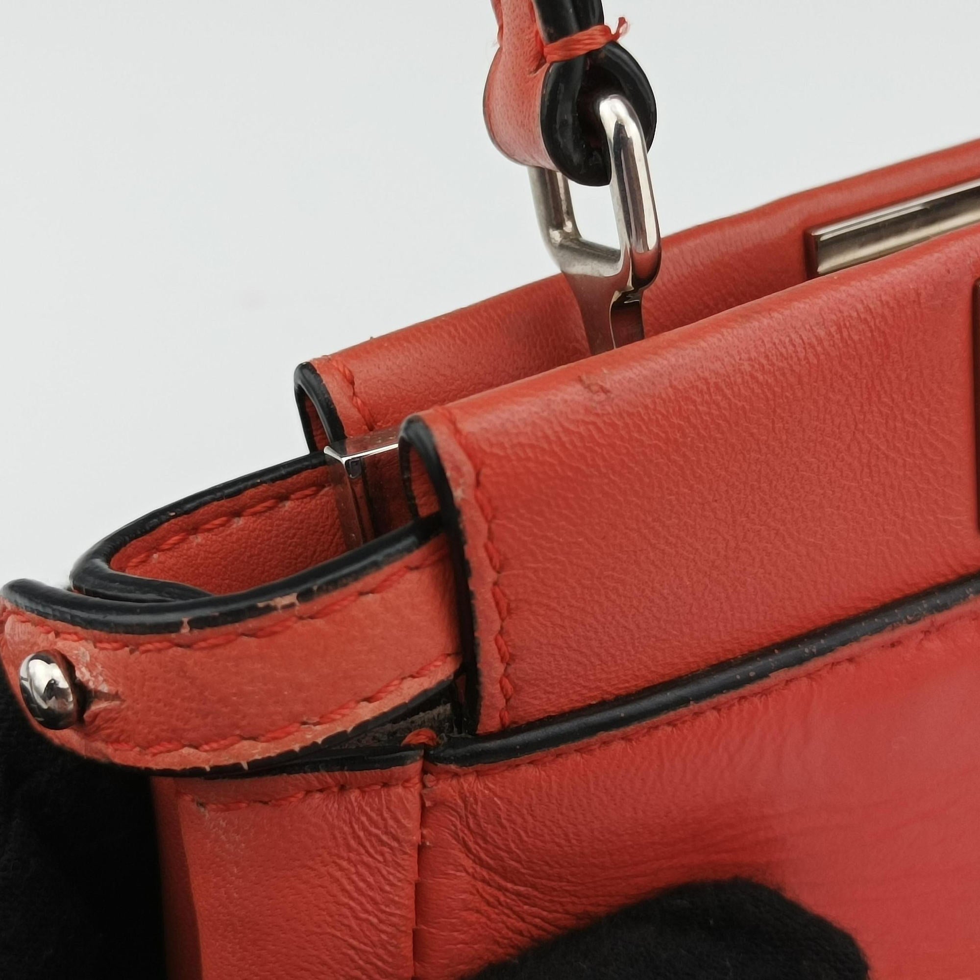 Pre-owned Fendi Micro Peekaboo orange Leather 8M0355 shoulderbag | stylenewstar