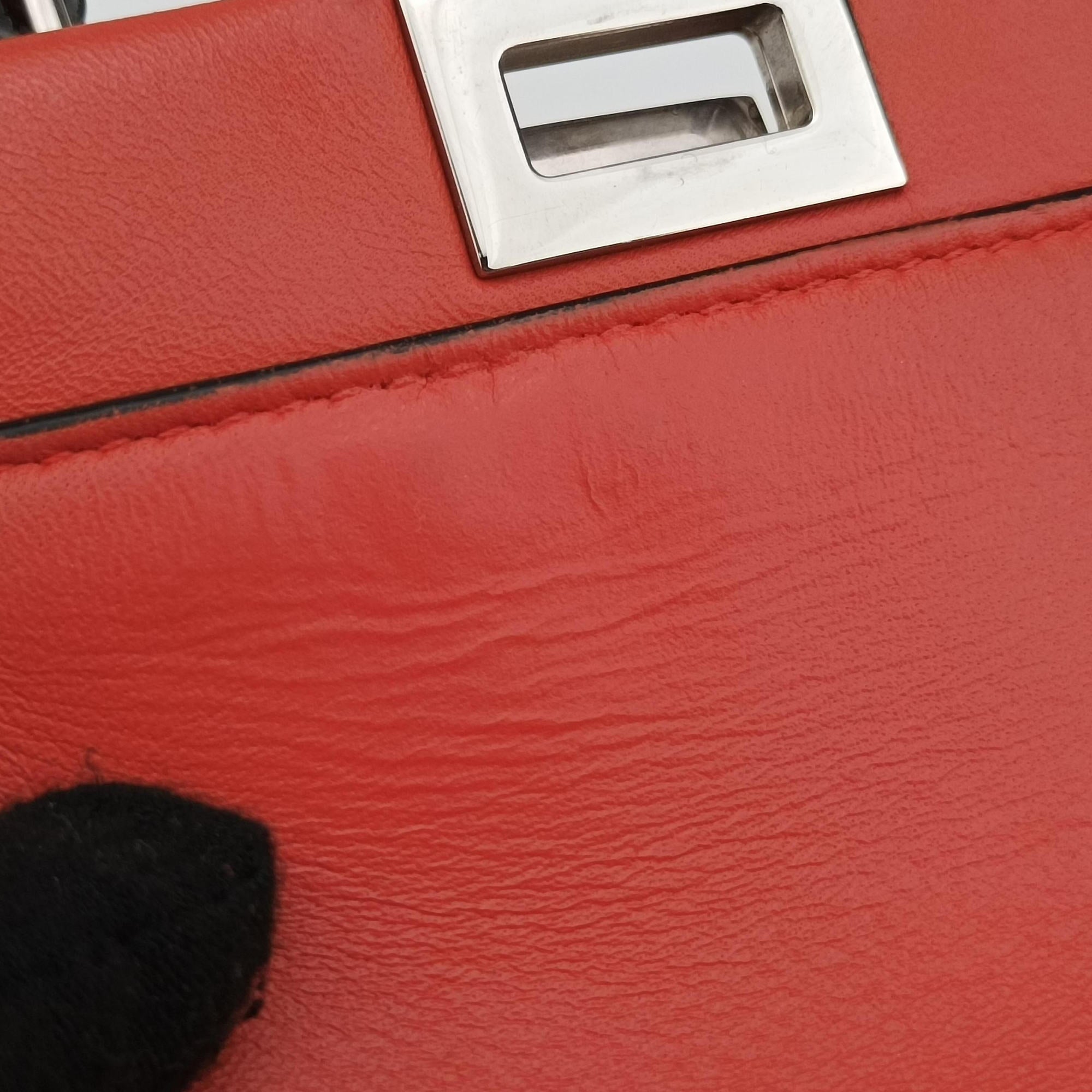 Pre-owned Fendi Micro Peekaboo orange Leather 8M0355 shoulderbag | stylenewstar