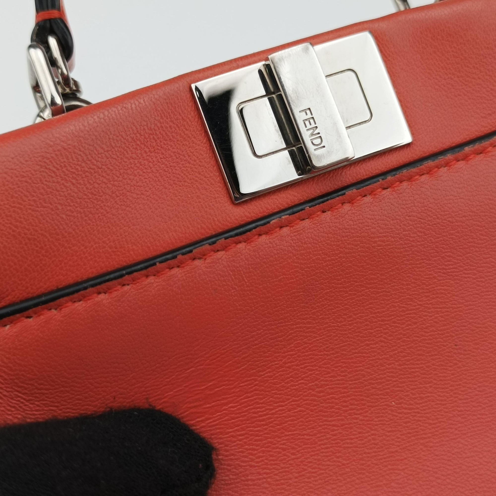 Pre-owned Fendi Micro Peekaboo orange Leather 8M0355 shoulderbag | stylenewstar